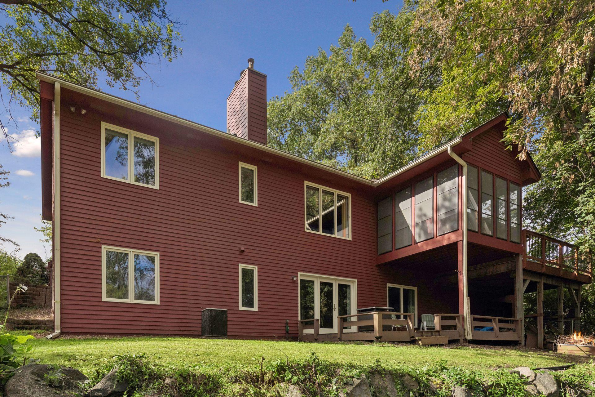 View of Residential at 2815 Saddlebrooke Circle, Minnetonka MN 55305, Minnetonka (30 of 36) - Mike Wilen | Minnesota Team Real Estate