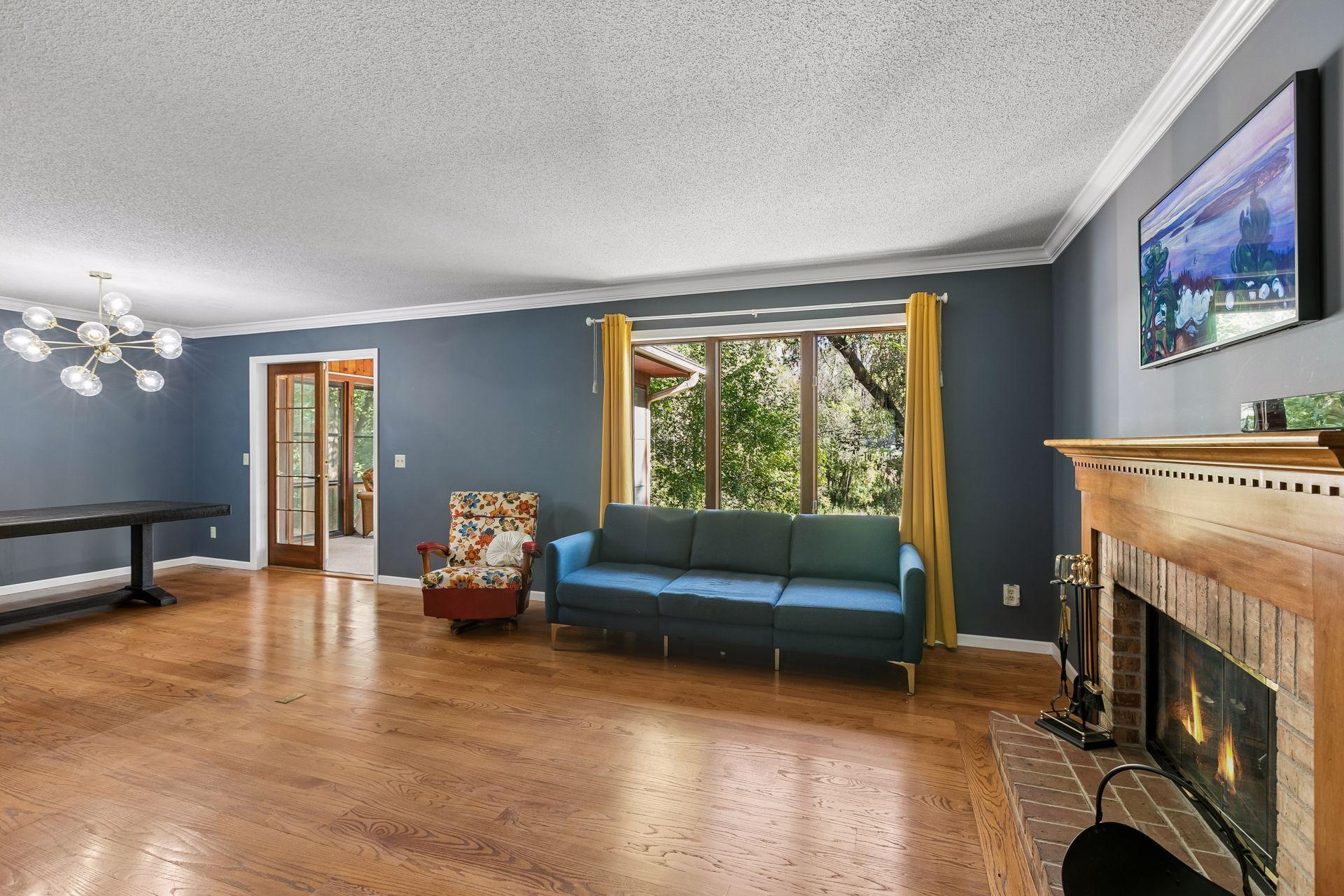 View of Residential at 2815 Saddlebrooke Circle, Minnetonka MN 55305, Minnetonka (4 of 36) - Mike Wilen | Minnesota Team Real Estate