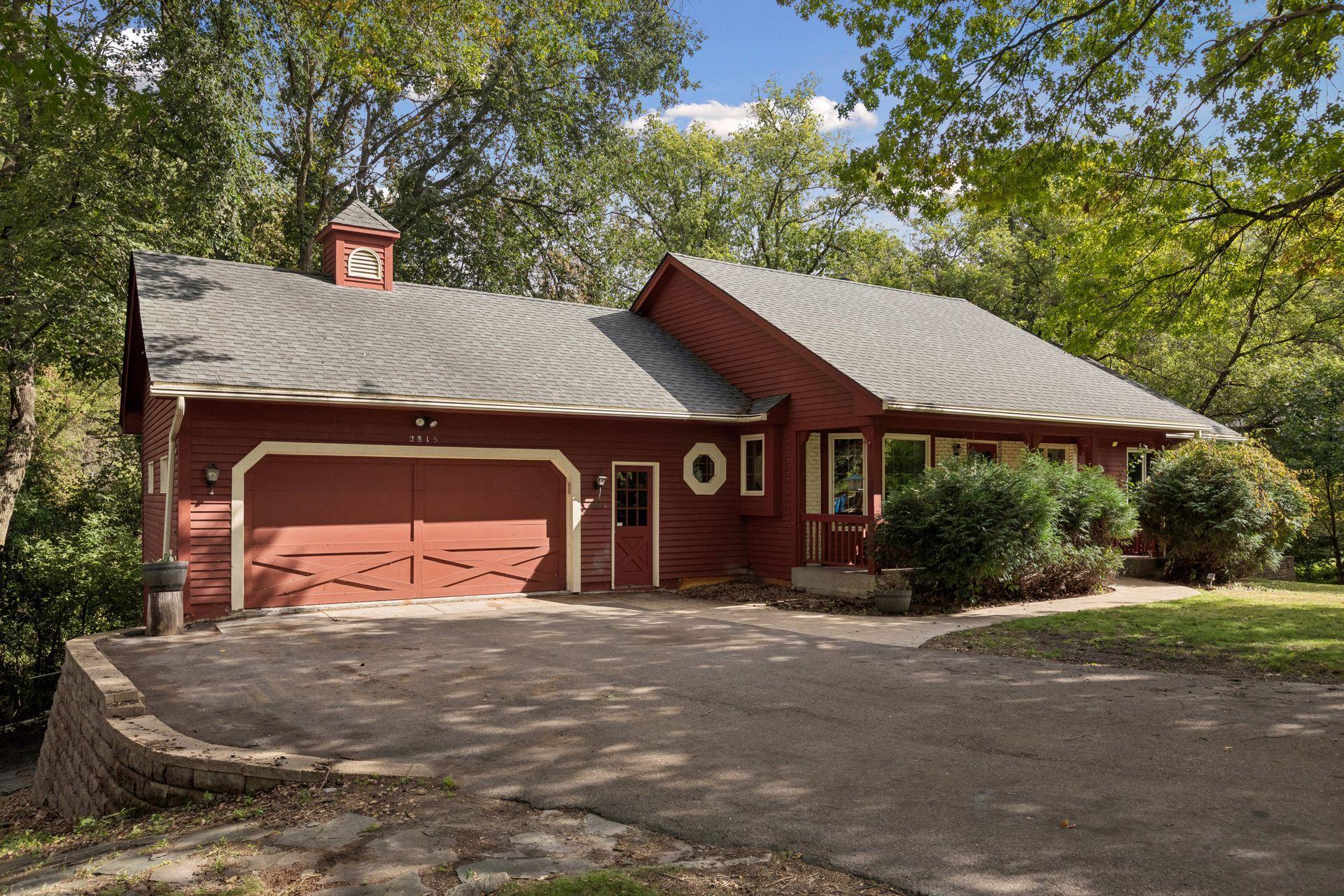 View of Residential at 2815 Saddlebrooke Circle, Minnetonka MN 55305, Minnetonka (2 of 36) - Mike Wilen | Minnesota Team Real Estate