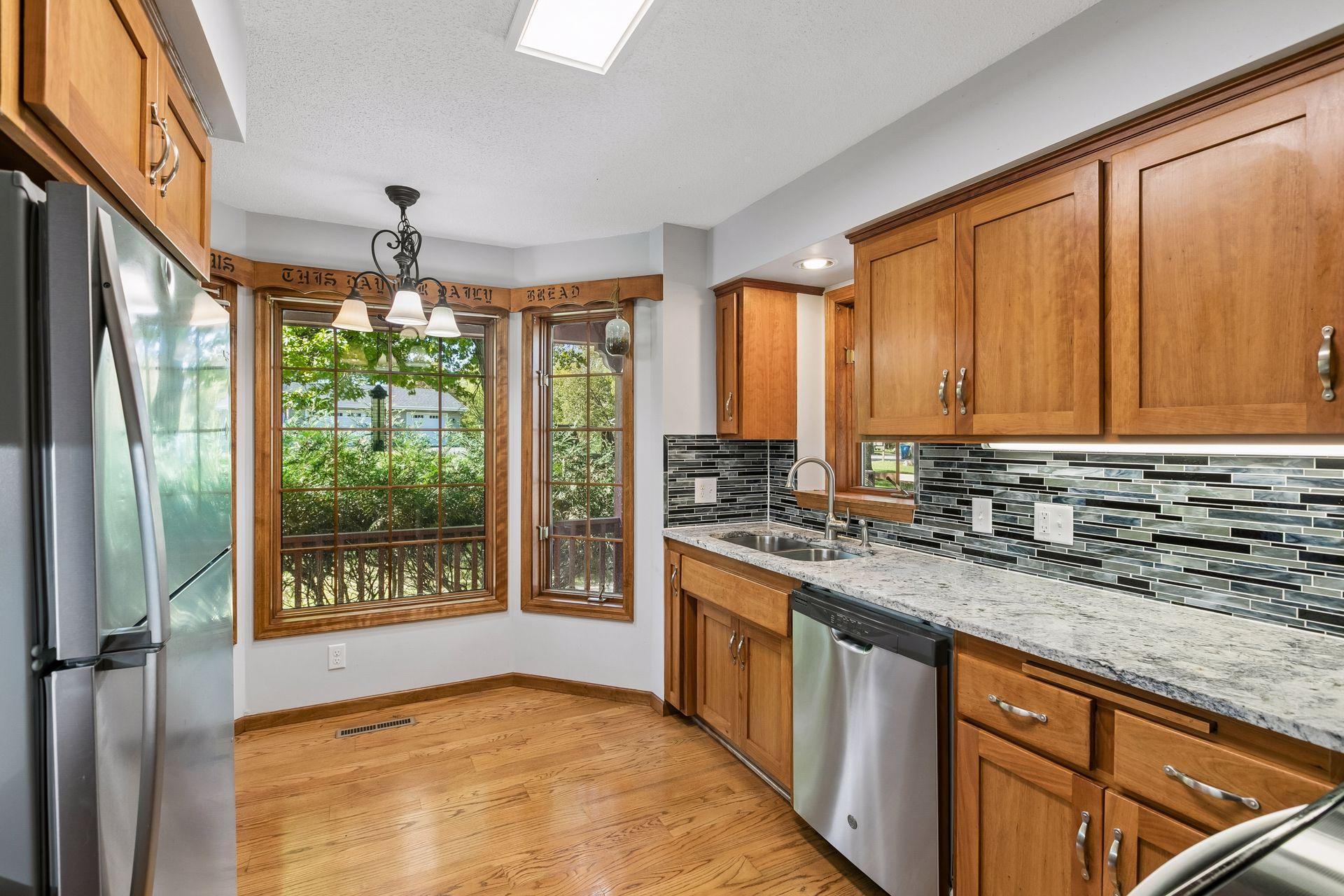 View of Residential at 2815 Saddlebrooke Circle, Minnetonka MN 55305, Minnetonka (9 of 36) - Mike Wilen | Minnesota Team Real Estate