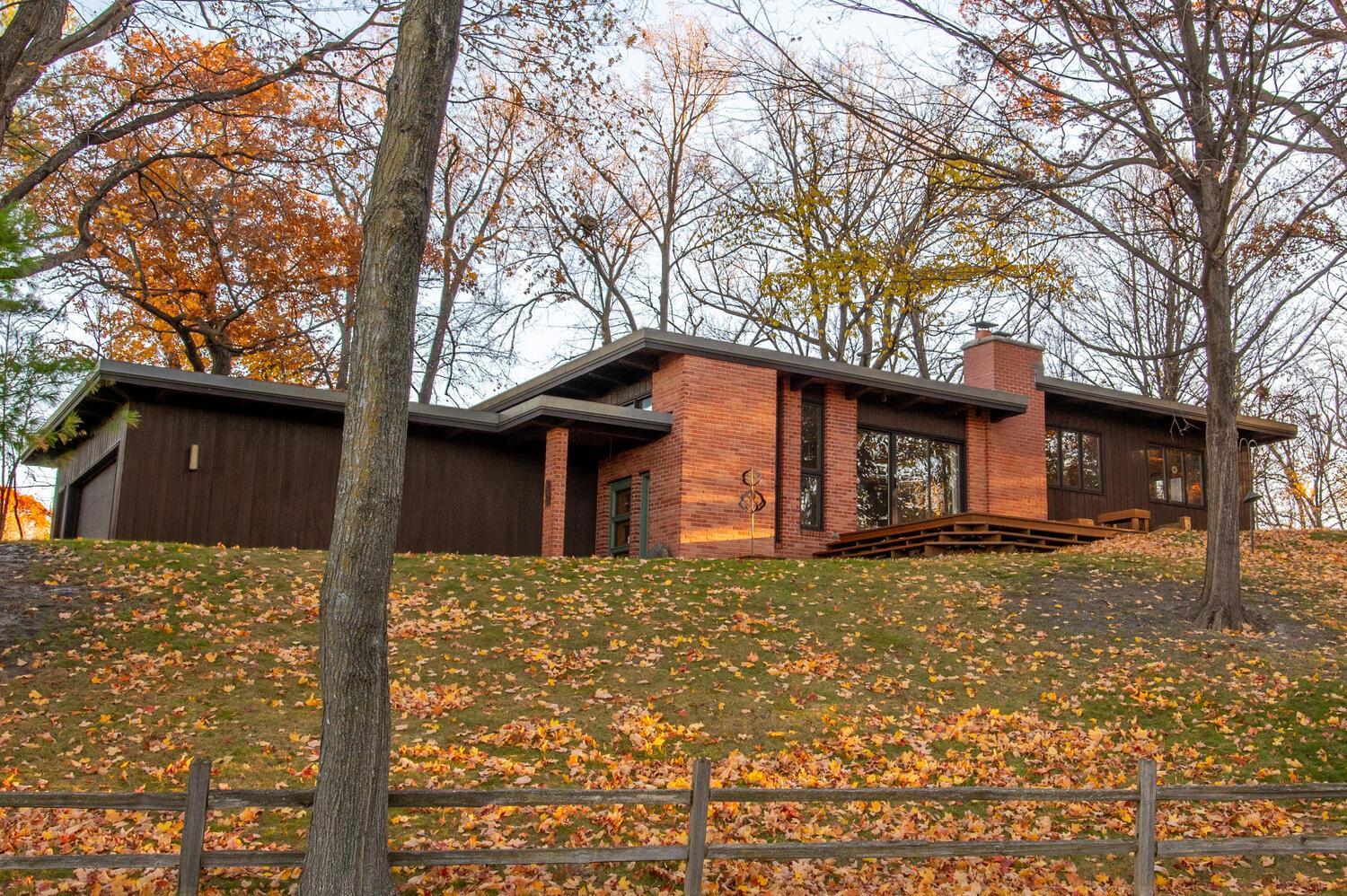 View of Residential at 5811 Hobe Lane, White Bear Lake MN 55110, White Bear Lake (2 of 67) - Mike Wilen | Minnesota Team Real Estate