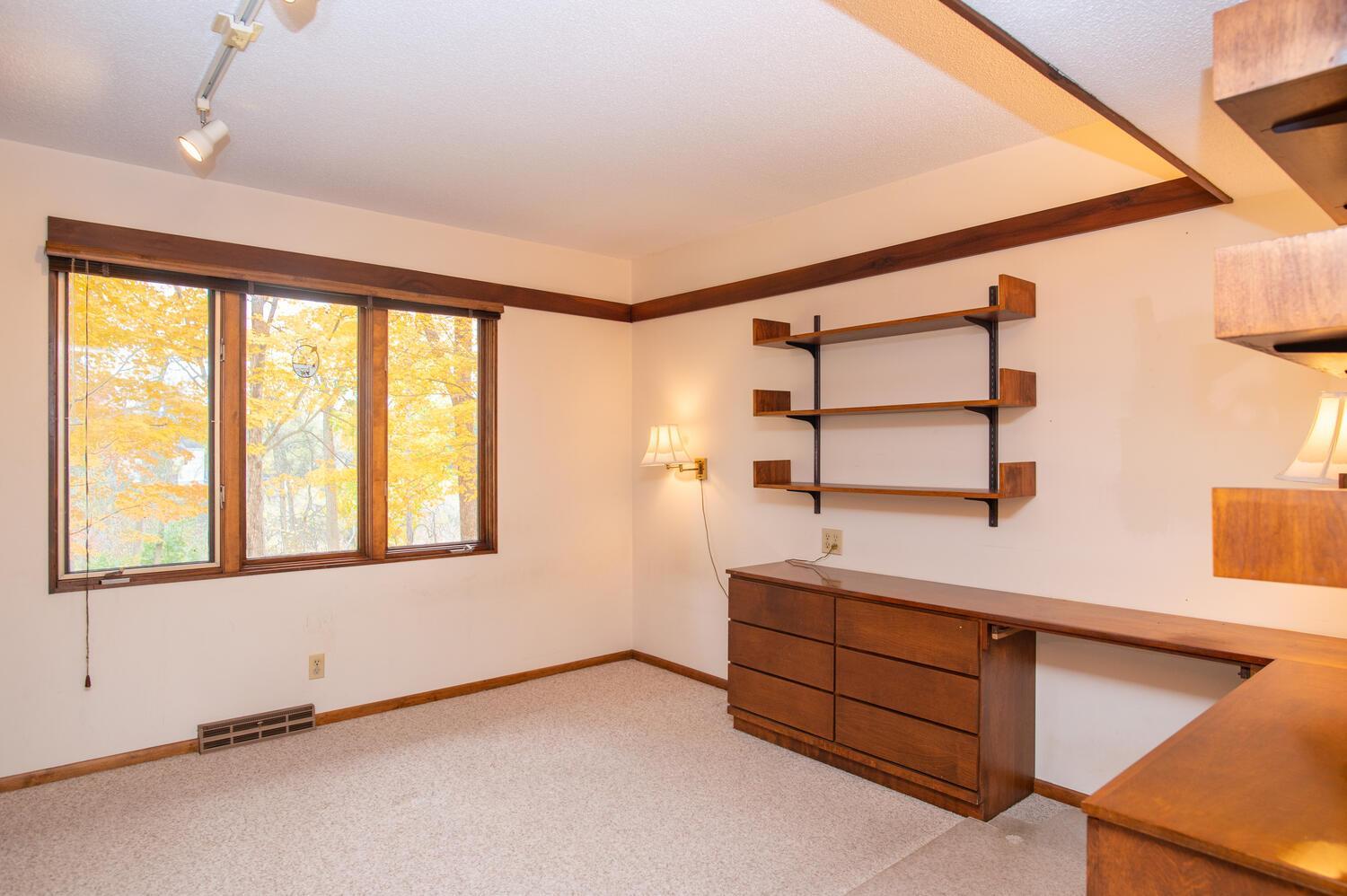 View of Residential at 5811 Hobe Lane, White Bear Lake MN 55110, White Bear Lake (48 of 67) - Mike Wilen | Minnesota Team Real Estate