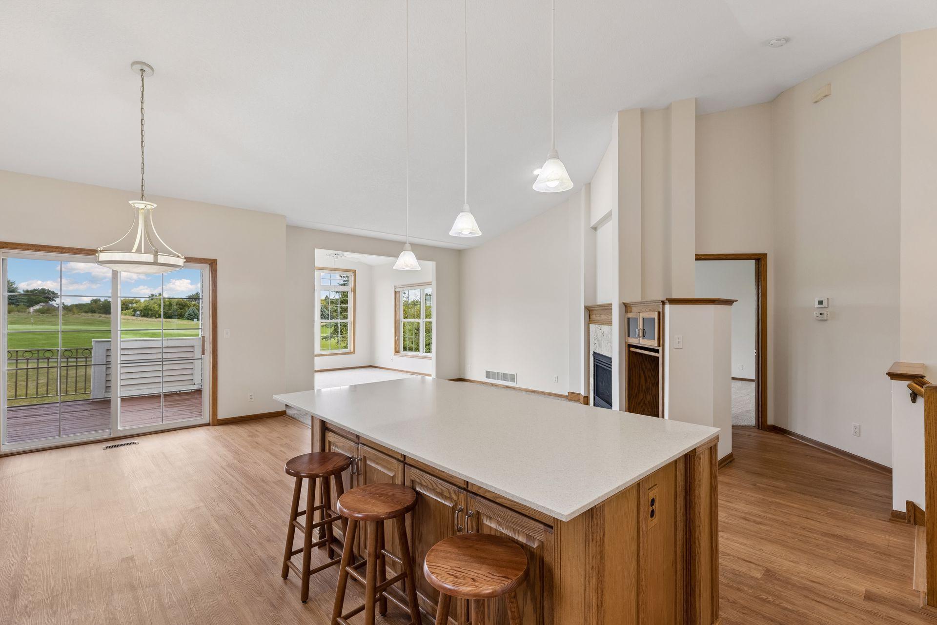 View of Residential at 492 Holly Lane, Oakdale MN 55128, Oakdale (13 of 35) - Mike Wilen | Minnesota Team Real Estate