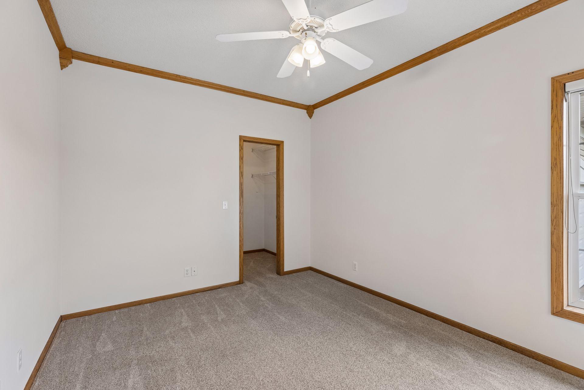 View of Residential at 492 Holly Lane, Oakdale MN 55128, Oakdale (21 of 35) - Mike Wilen | Minnesota Team Real Estate