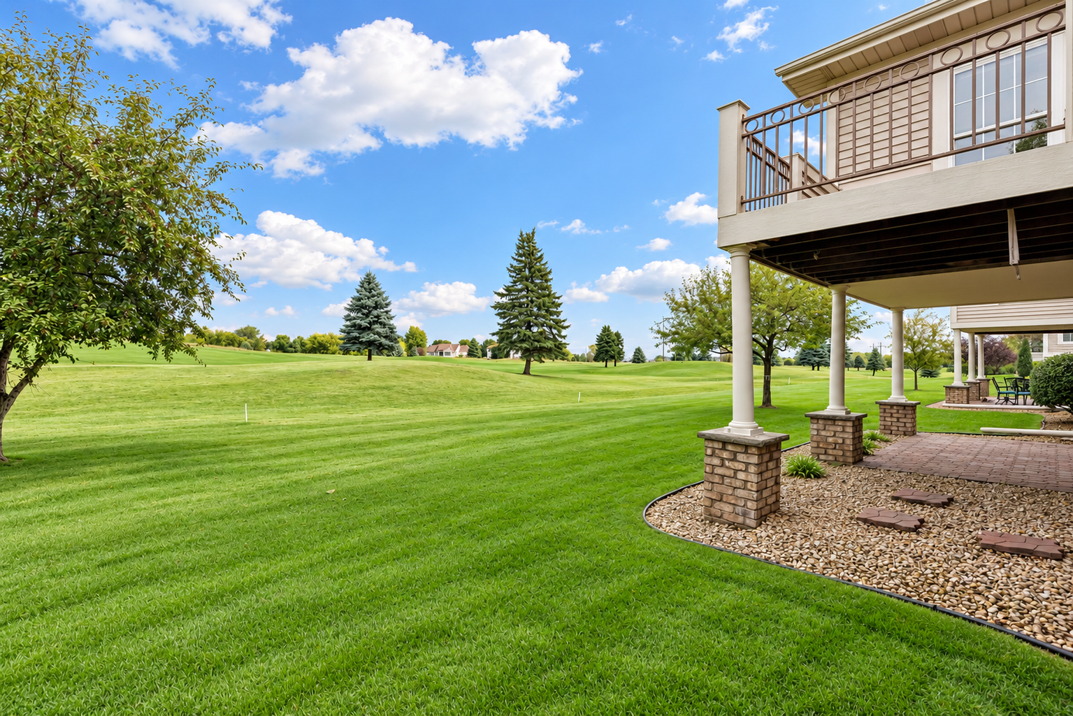 View of Residential at 492 Holly Lane, Oakdale MN 55128, Oakdale (35 of 35) - Mike Wilen | Minnesota Team Real Estate