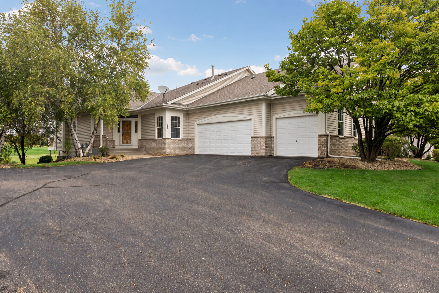 View of Residential at 492 Holly Lane, Oakdale MN 55128, Oakdale (4 of 44) - Mike Wilen | Minnesota Team Real Estate