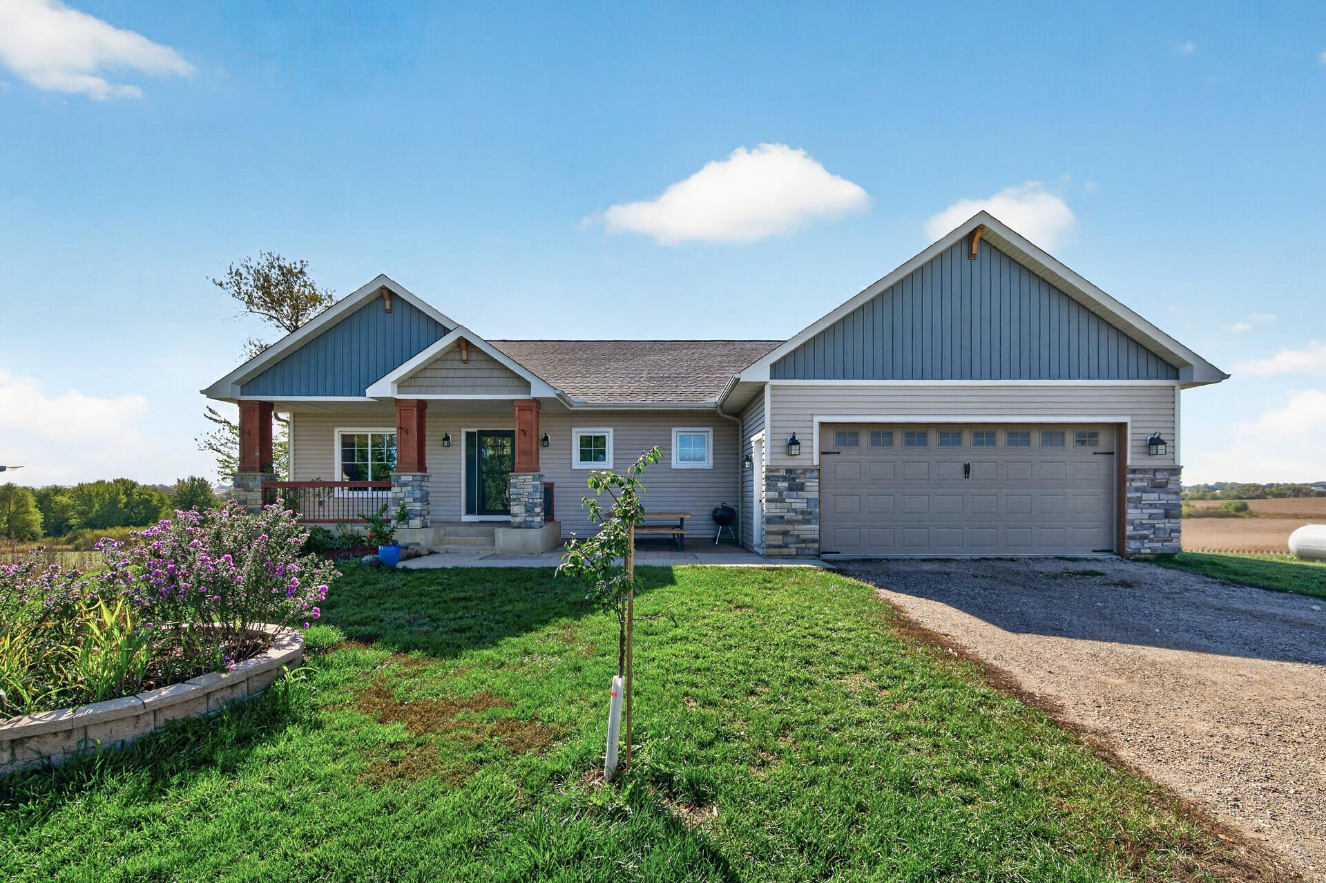 View of Residential at 1060 230th Street, Farmington MN 55024, Farmington (94 of 102) - Mike Wilen | Minnesota Team Real Estate