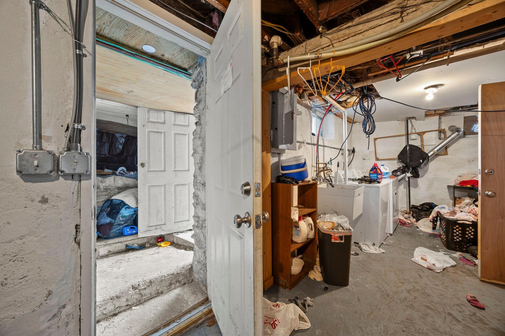 View of Residential Income at 263 Lafond Avenue, Saint Paul MN 55103, Saint Paul (39 of 53) - Mike Wilen | Minnesota Team Real Estate