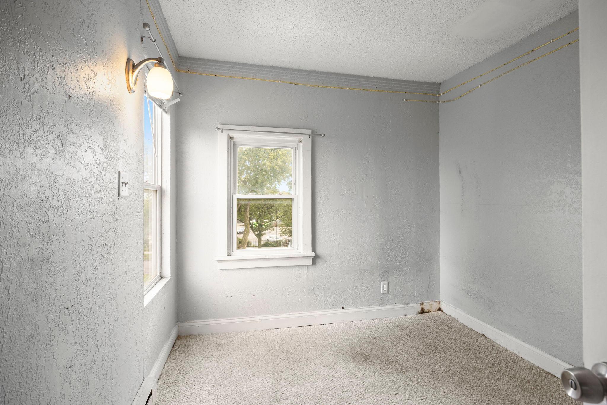 View of Residential Income at 263 Lafond Avenue, Saint Paul MN 55103, Saint Paul (27 of 53) - Mike Wilen | Minnesota Team Real Estate