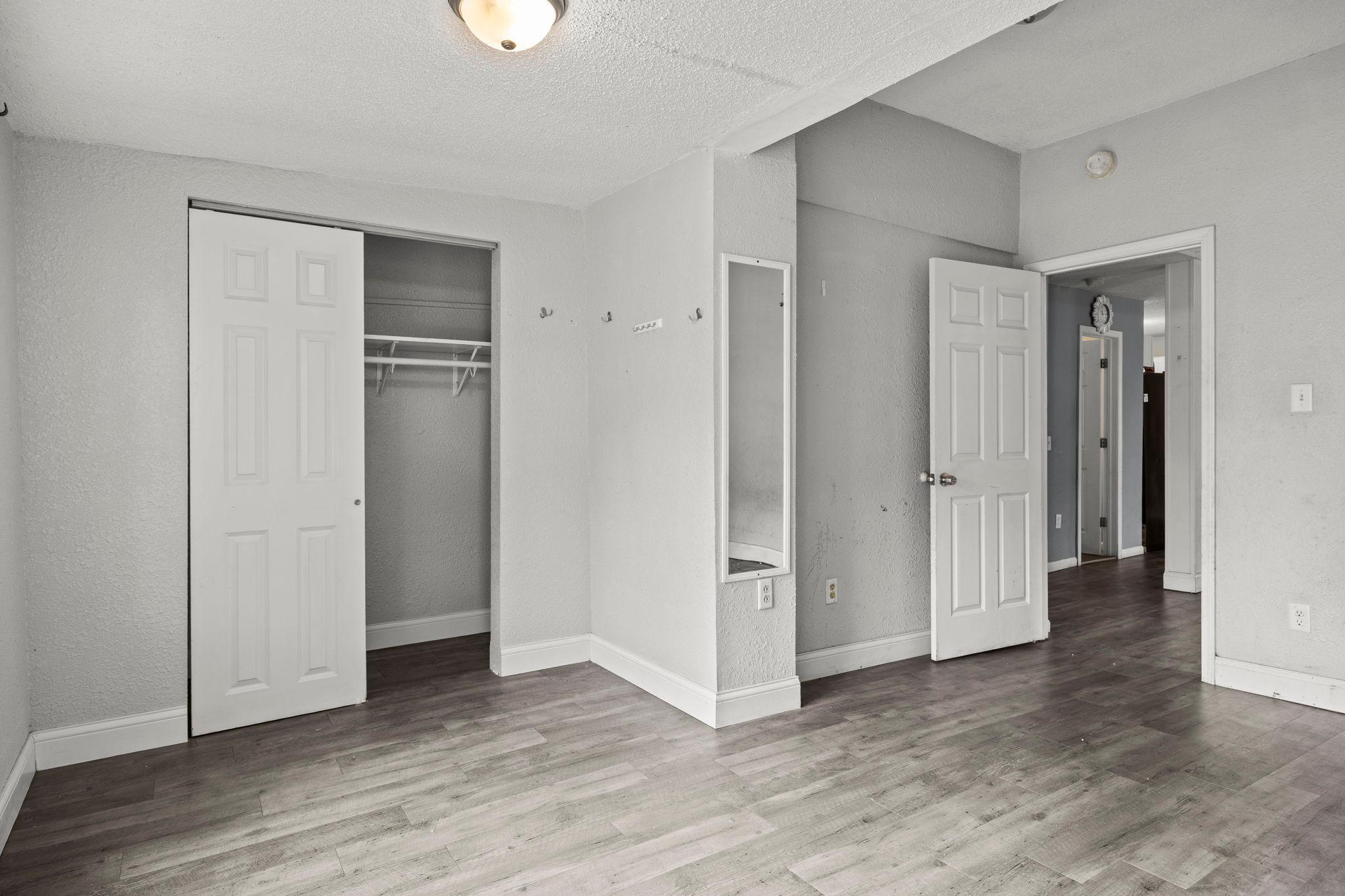View of Residential Income at 263 Lafond Avenue, Saint Paul MN 55103, Saint Paul (15 of 53) - Mike Wilen | Minnesota Team Real Estate