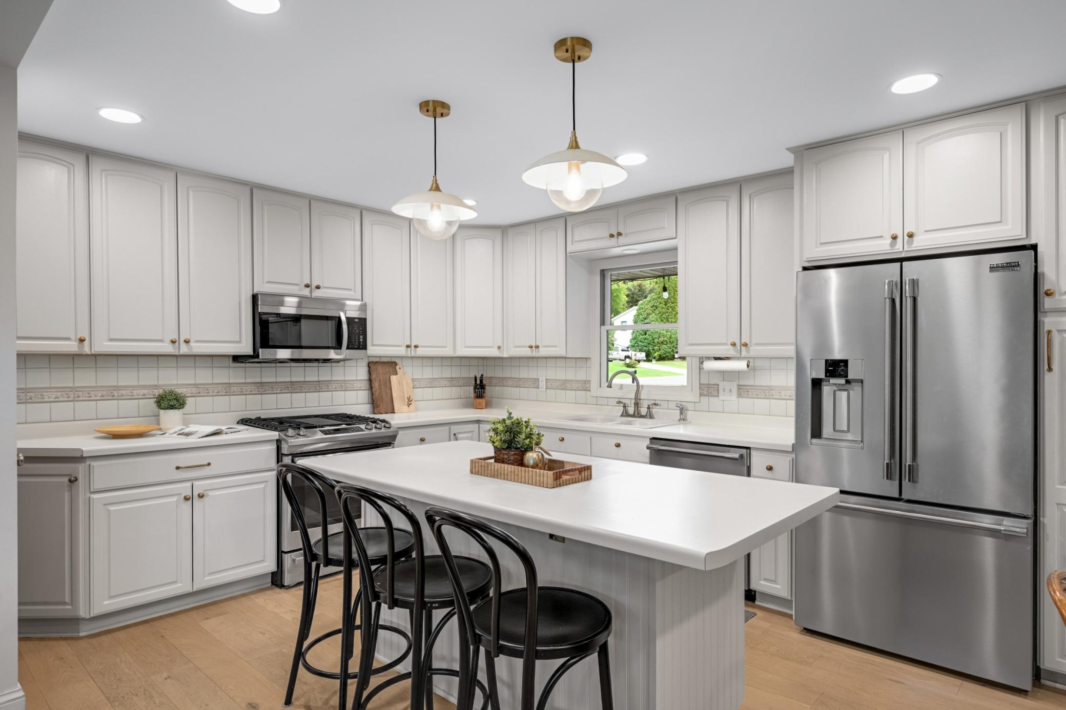 View of Residential at 13014 Girard Avenue, Burnsville MN 55337, Burnsville (11 of 35) - Mike Wilen | Minnesota Team Real Estate