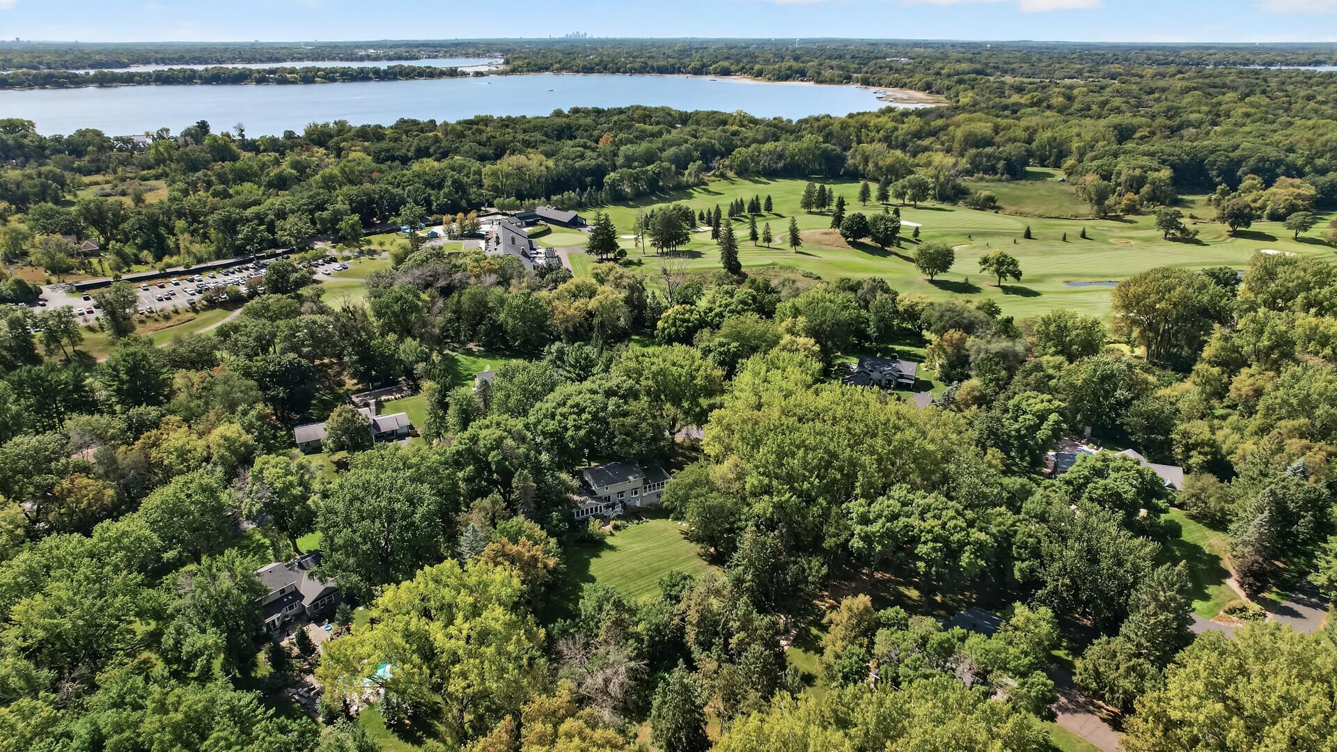 View of Residential at 12 Tamarisk Road, Dellwood MN 55110, Dellwood (53 of 57) - Mike Wilen | Minnesota Team Real Estate