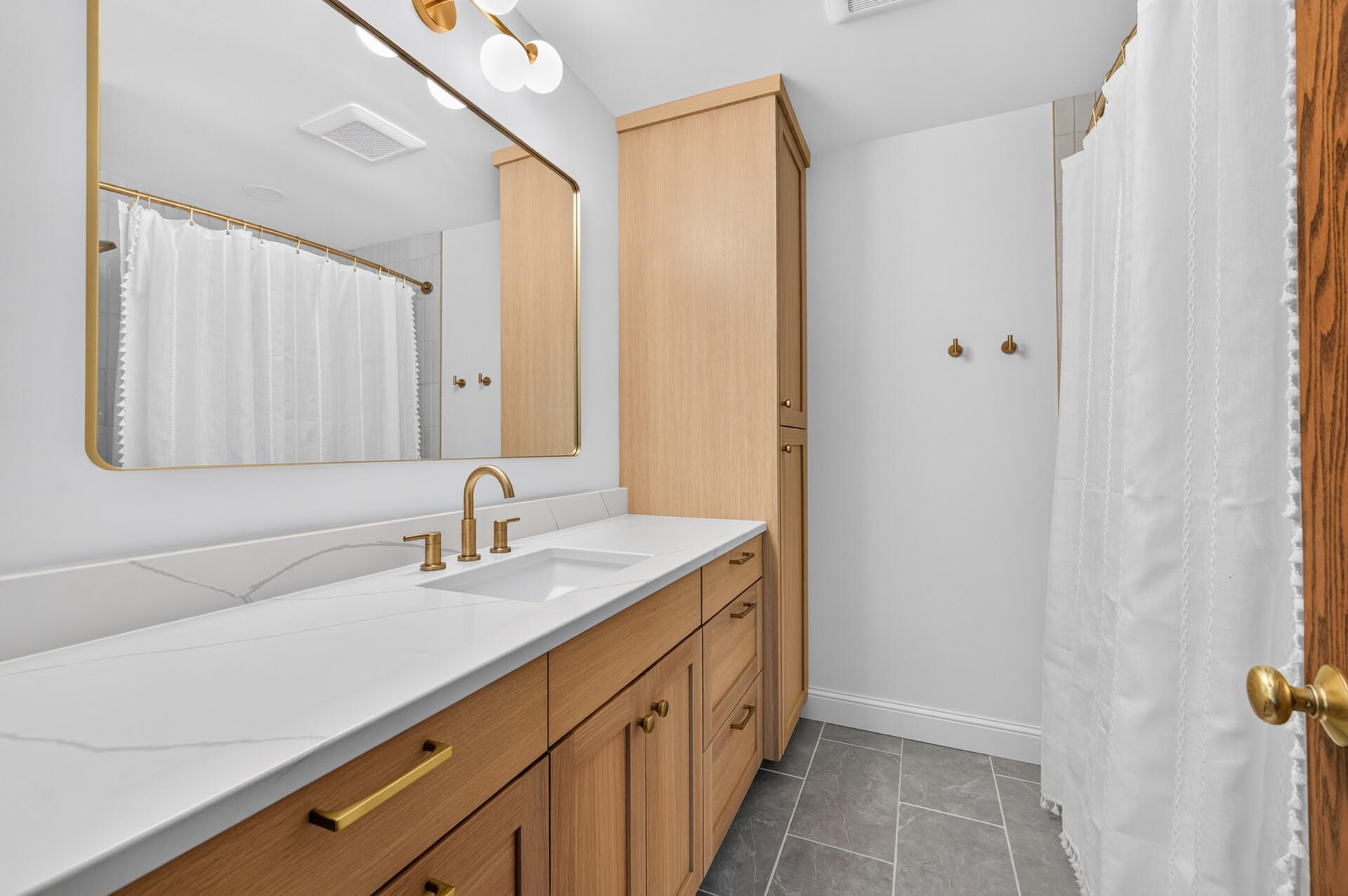View of Residential at 12 Tamarisk Road, Dellwood MN 55110, Dellwood (27 of 57) - Mike Wilen | Minnesota Team Real Estate