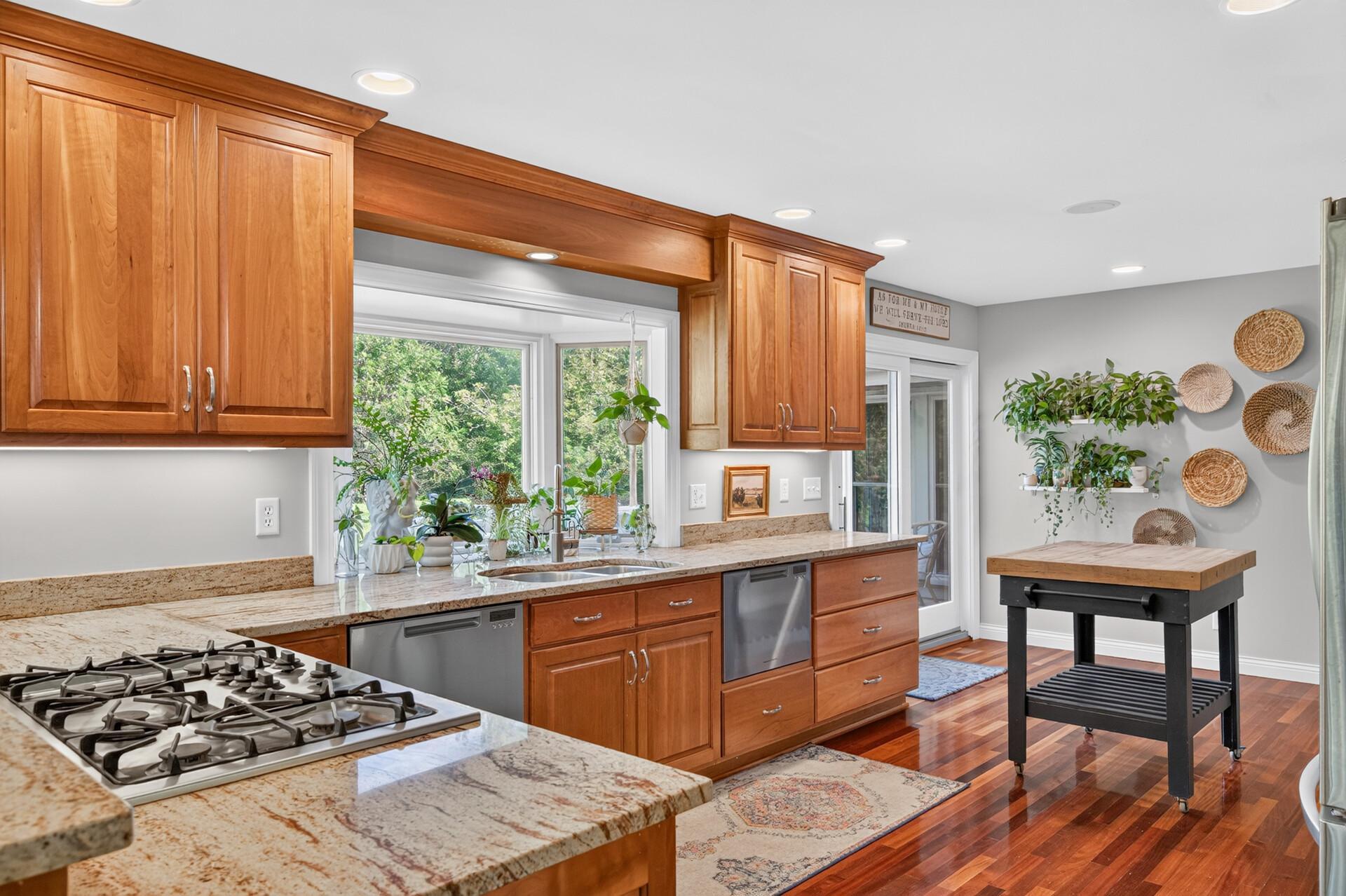 View of Residential at 12 Tamarisk Road, Dellwood MN 55110, Dellwood (11 of 57) - Mike Wilen | Minnesota Team Real Estate
