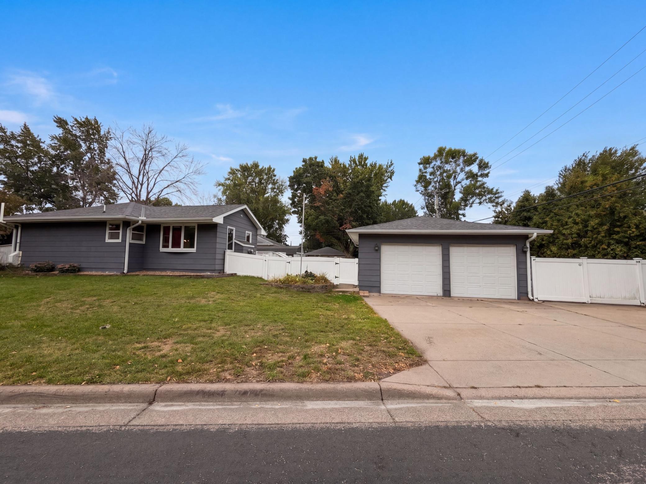 View of Residential at 6280 6th Street, Fridley MN 55432, Fridley (30 of 33) - Mike Wilen | Minnesota Team Real Estate