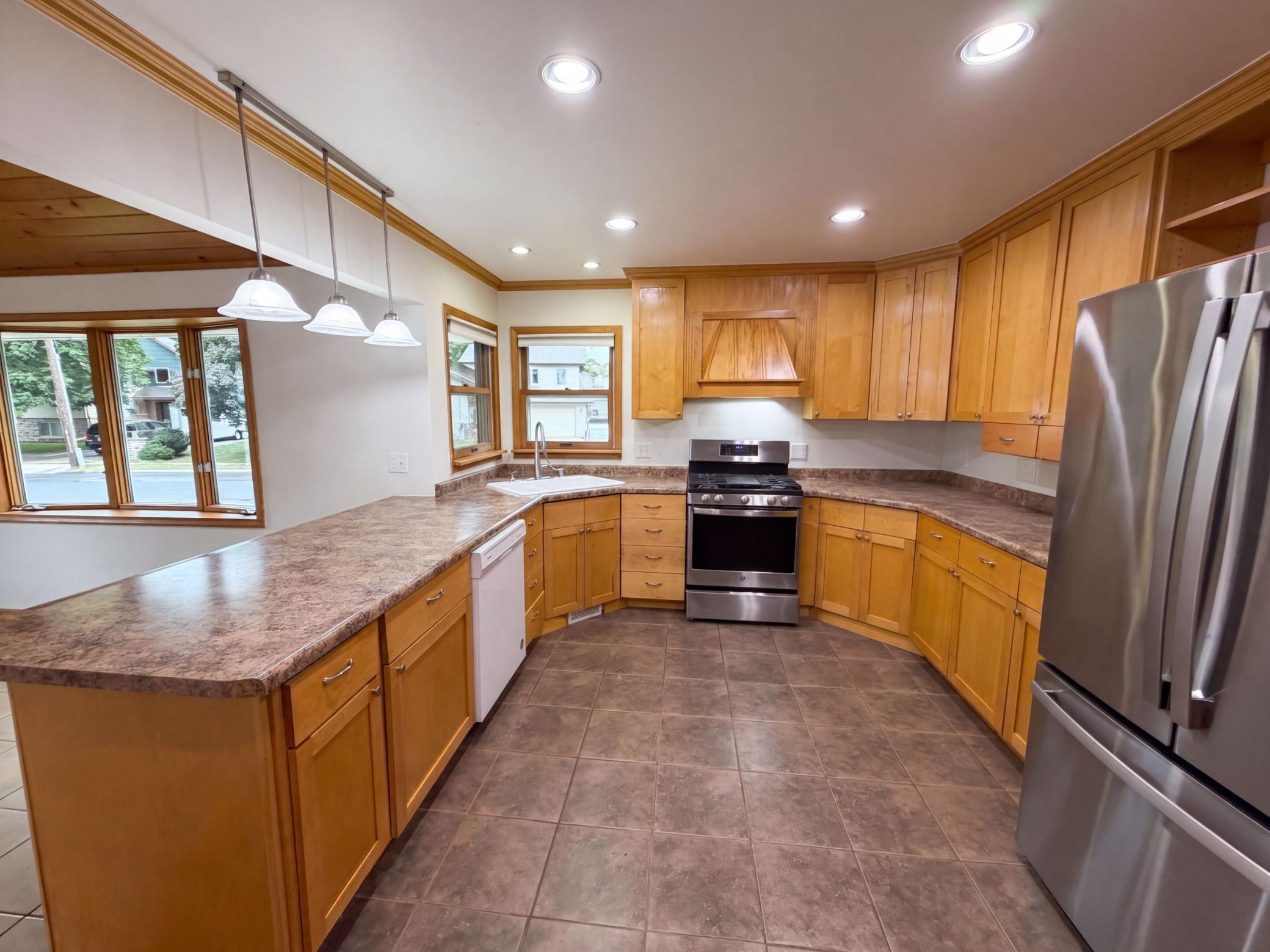 View of Residential at 6280 6th Street, Fridley MN 55432, Fridley (6 of 33) - Mike Wilen | Minnesota Team Real Estate