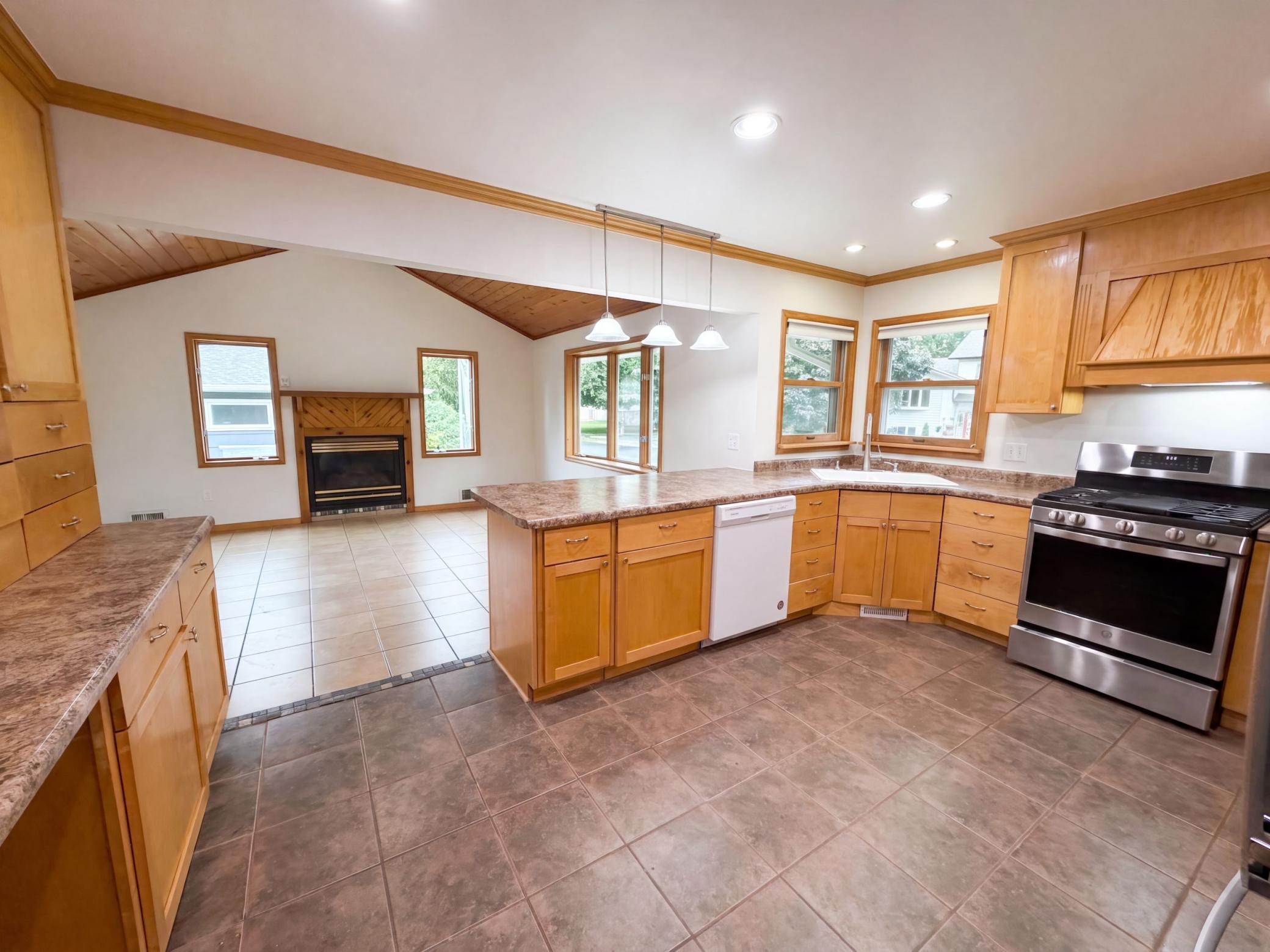 View of Residential at 6280 6th Street, Fridley MN 55432, Fridley (2 of 33) - Mike Wilen | Minnesota Team Real Estate