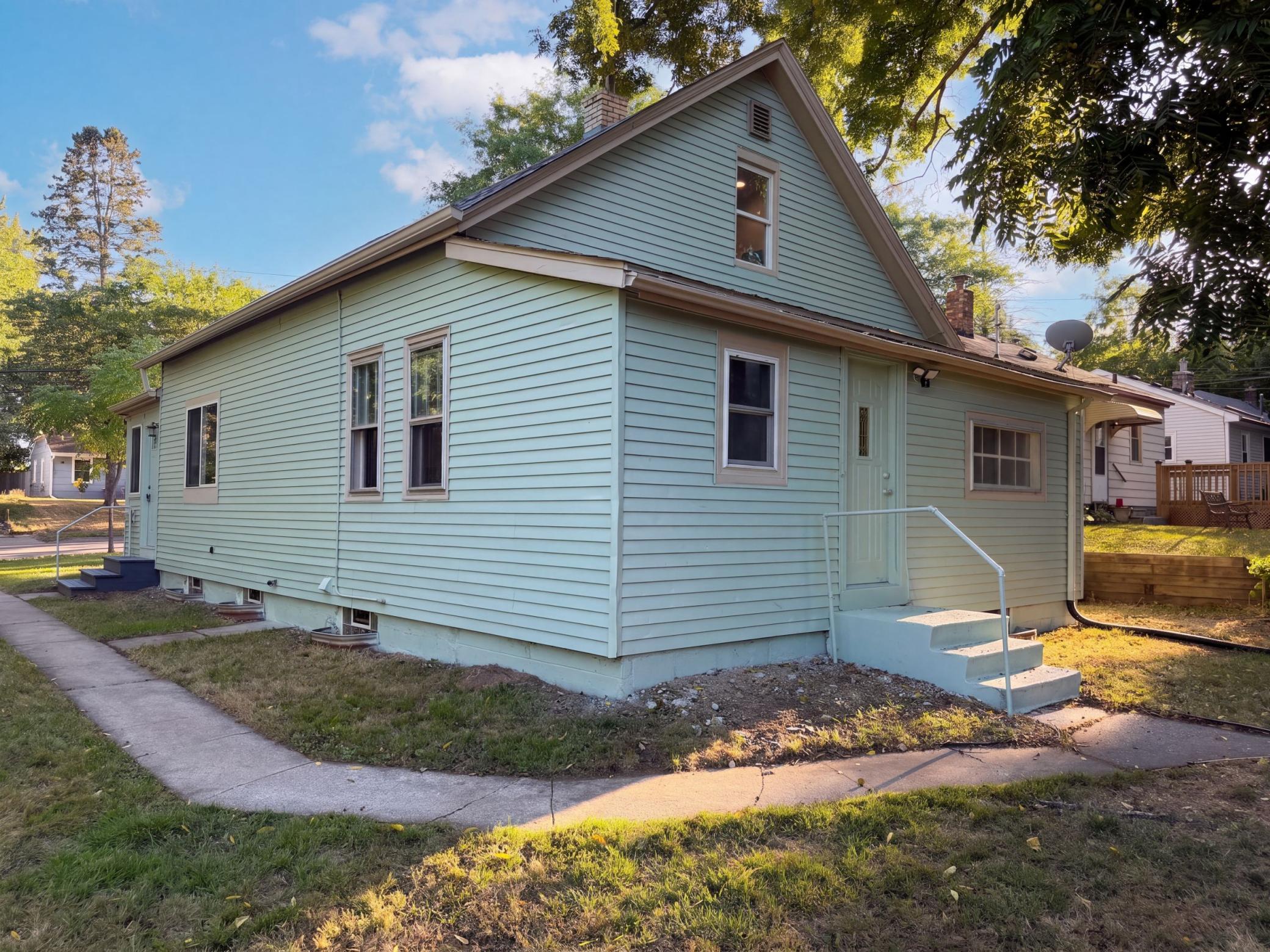 View of Residential at 305 Arlington Avenue, Saint Paul MN 55117, Saint Paul (23 of 23) - Mike Wilen | Minnesota Team Real Estate