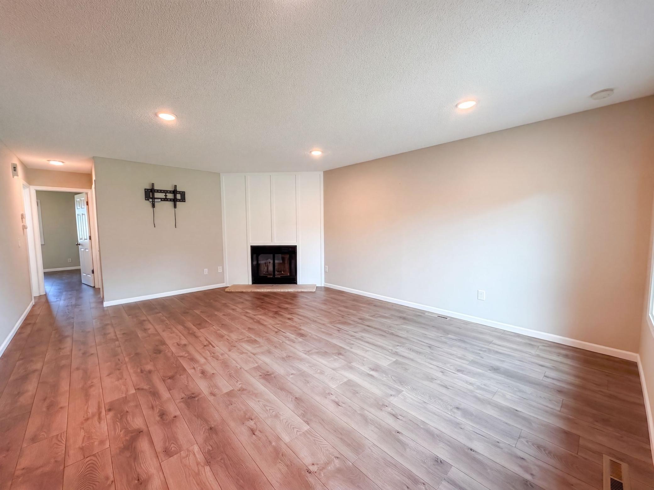 View of Residential at 13397 Hughes Court, Apple Valley MN 55124, Apple Valley (6 of 17) - Mike Wilen | Minnesota Team Real Estate