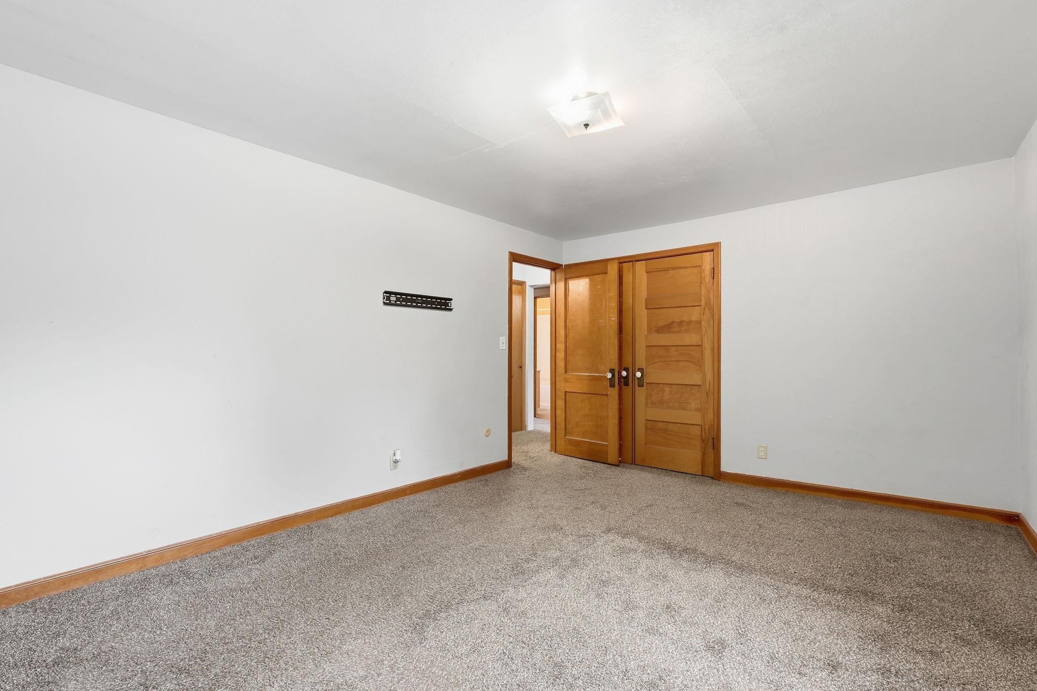 View of Residential at 1877 Orange Avenue, Saint Paul MN 55119, Saint Paul (8 of 12) - Mike Wilen | Minnesota Team Real Estate