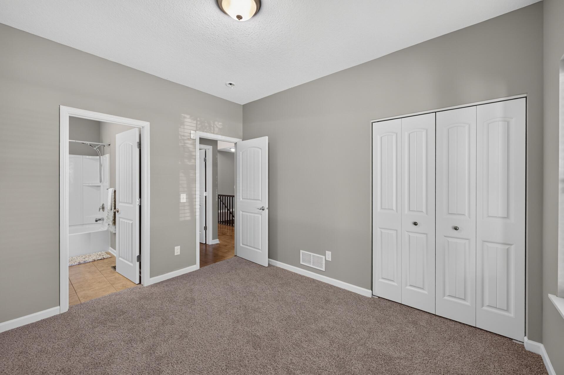View of Residential at 9747 69th Street, Cottage Grove MN 55016, Cottage Grove (54 of 77) - Mike Wilen | Minnesota Team Real Estate