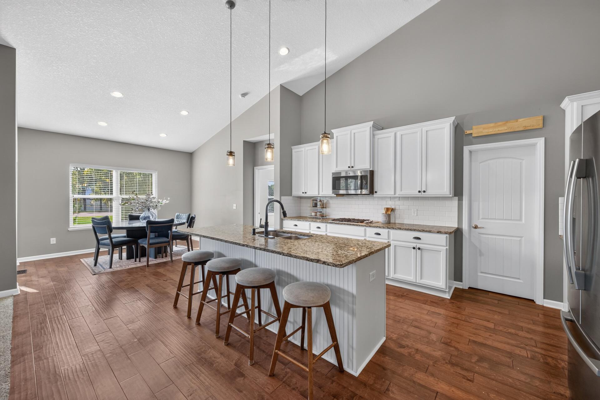 View of Residential at 9747 69th Street, Cottage Grove MN 55016, Cottage Grove (18 of 77) - Mike Wilen | Minnesota Team Real Estate