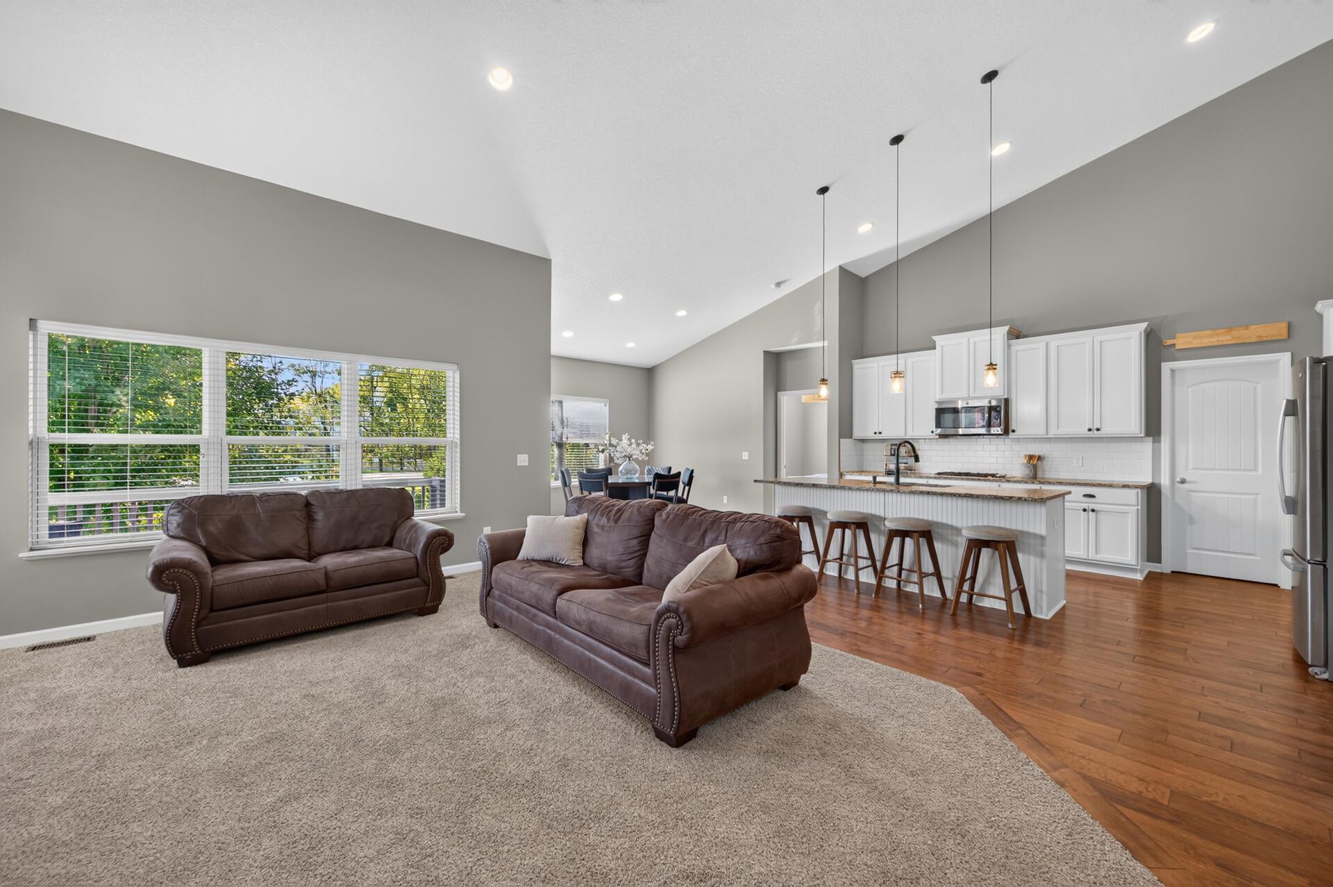 View of Residential at 9747 69th Street, Cottage Grove MN 55016, Cottage Grove (14 of 77) - Mike Wilen | Minnesota Team Real Estate