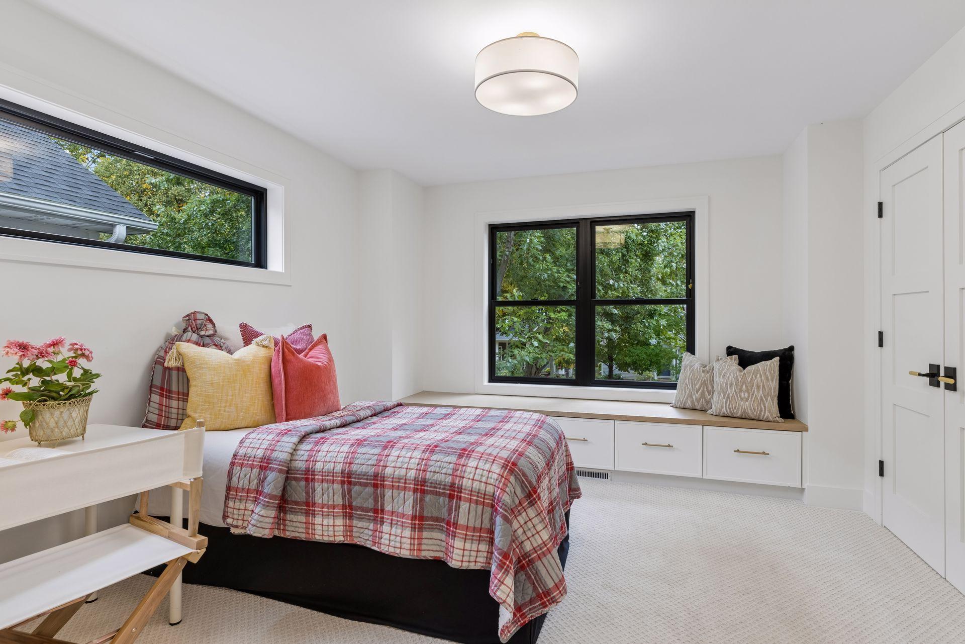 View of Residential at 5220 Chowen Avenue, Minneapolis MN 55410, Minneapolis (63 of 93) - Mike Wilen | Minnesota Team Real Estate