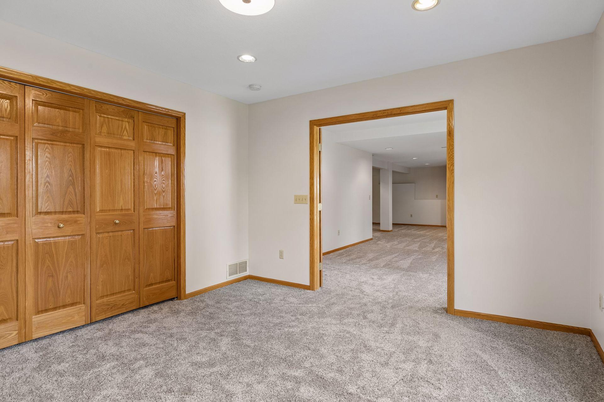 View of Residential at 9332 Parkside Echo, Woodbury MN 55125, Woodbury (46 of 55) - Mike Wilen | Minnesota Team Real Estate