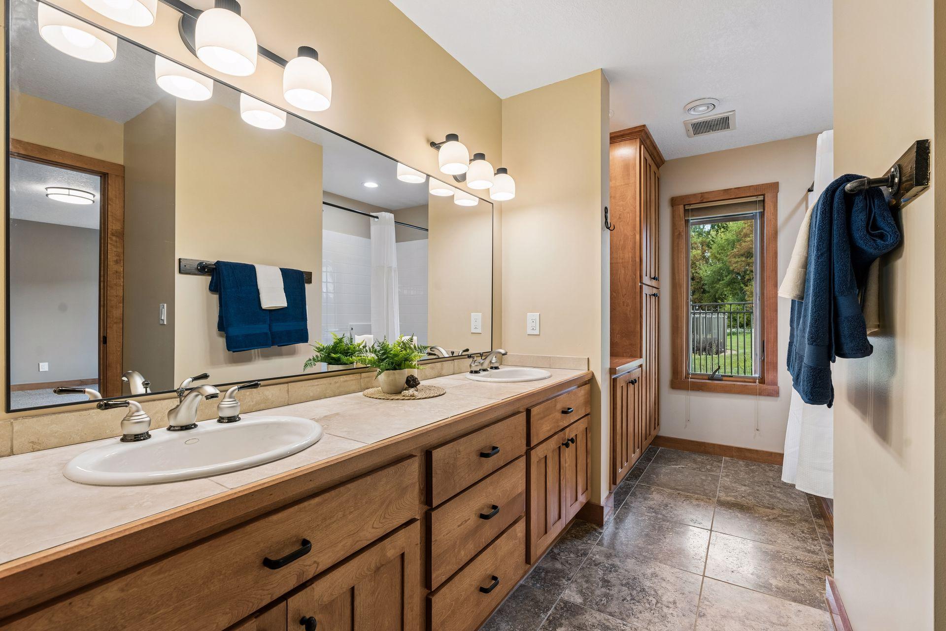 View of Residential at 881 Jasmine Avenue Place, Lake Elmo MN 55042, Lake Elmo (64 of 88) - Mike Wilen | Minnesota Team Real Estate
