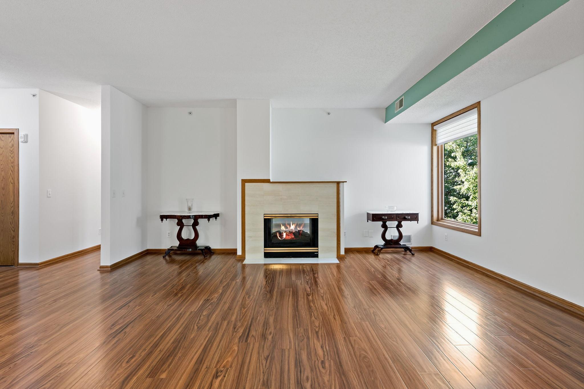 View of Residential at 5985 Rowland Road #308, Minnetonka MN 55343, Minnetonka (9 of 31) - Mike Wilen | Minnesota Team Real Estate