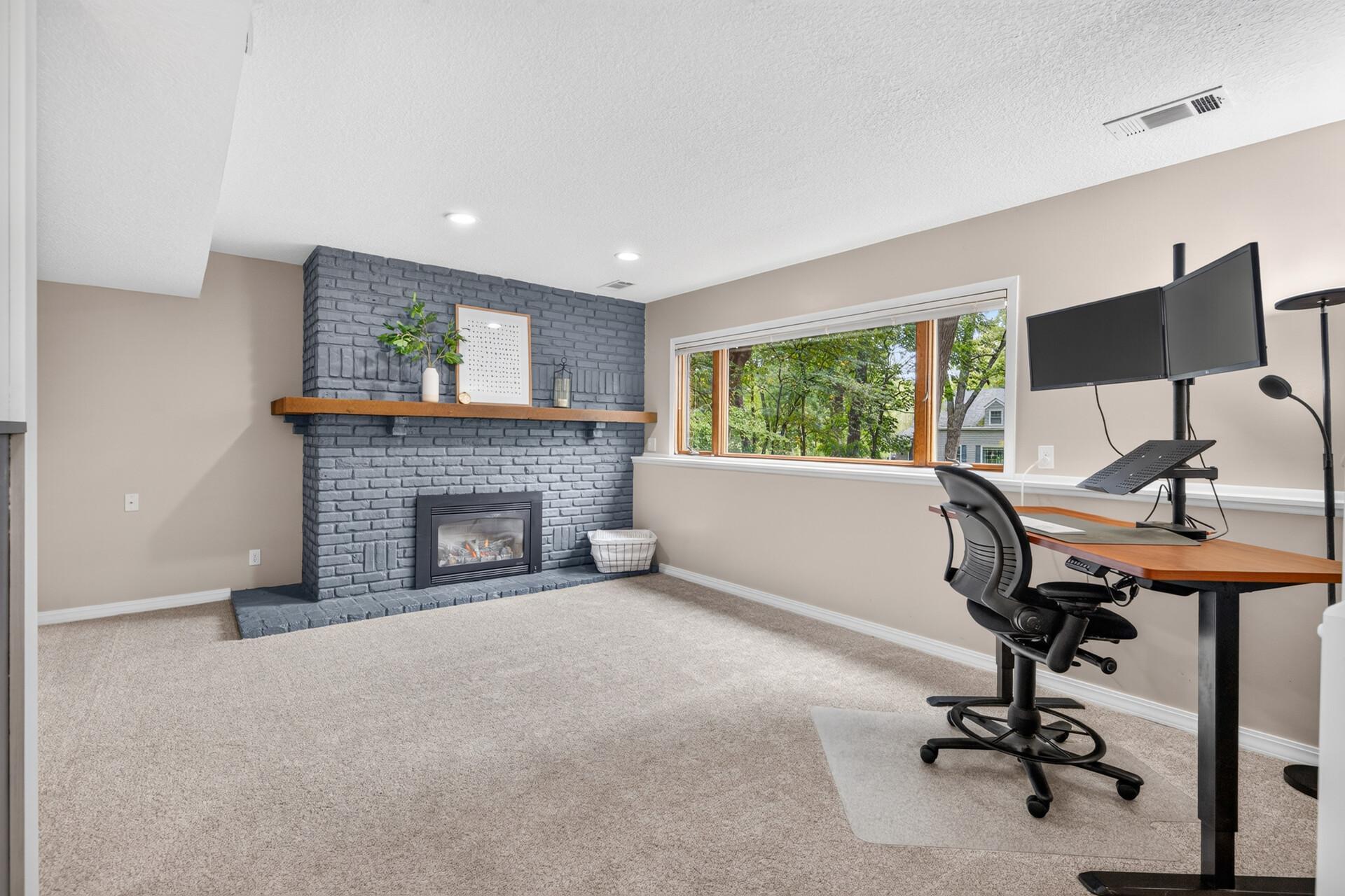 View of Residential at 2222 Black Oak Drive, Minnetonka MN 55305, Minnetonka (33 of 53) - Mike Wilen | Minnesota Team Real Estate