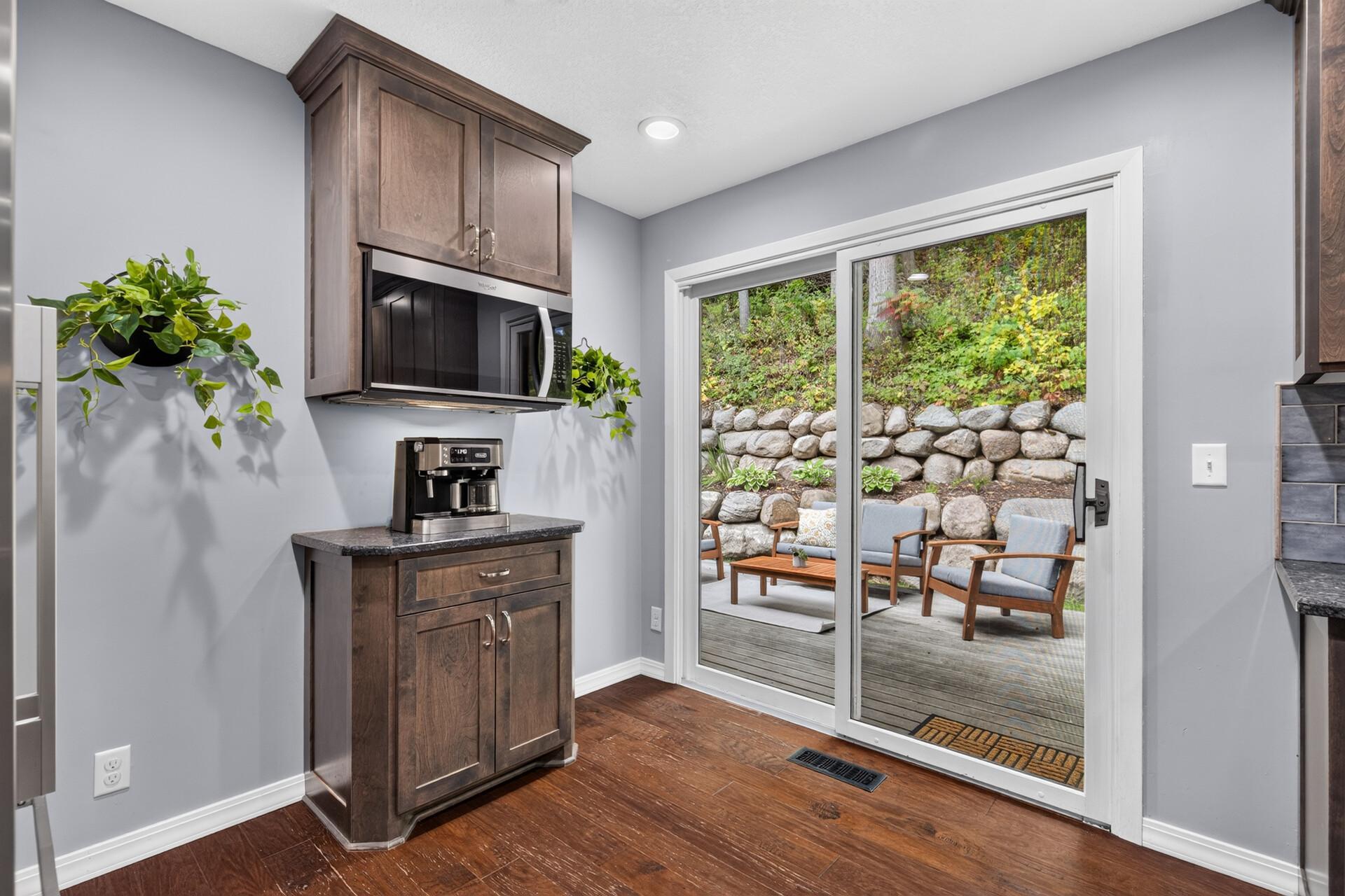View of Residential at 2222 Black Oak Drive, Minnetonka MN 55305, Minnetonka (11 of 53) - Mike Wilen | Minnesota Team Real Estate