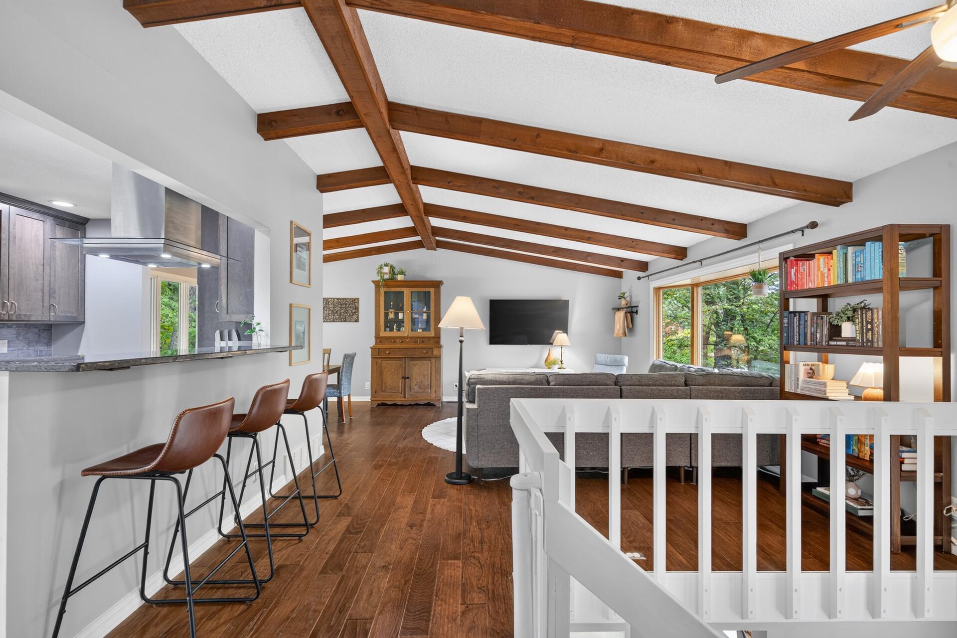 View of Residential at 2222 Black Oak Drive, Minnetonka MN 55305, Minnetonka (15 of 53) - Mike Wilen | Minnesota Team Real Estate