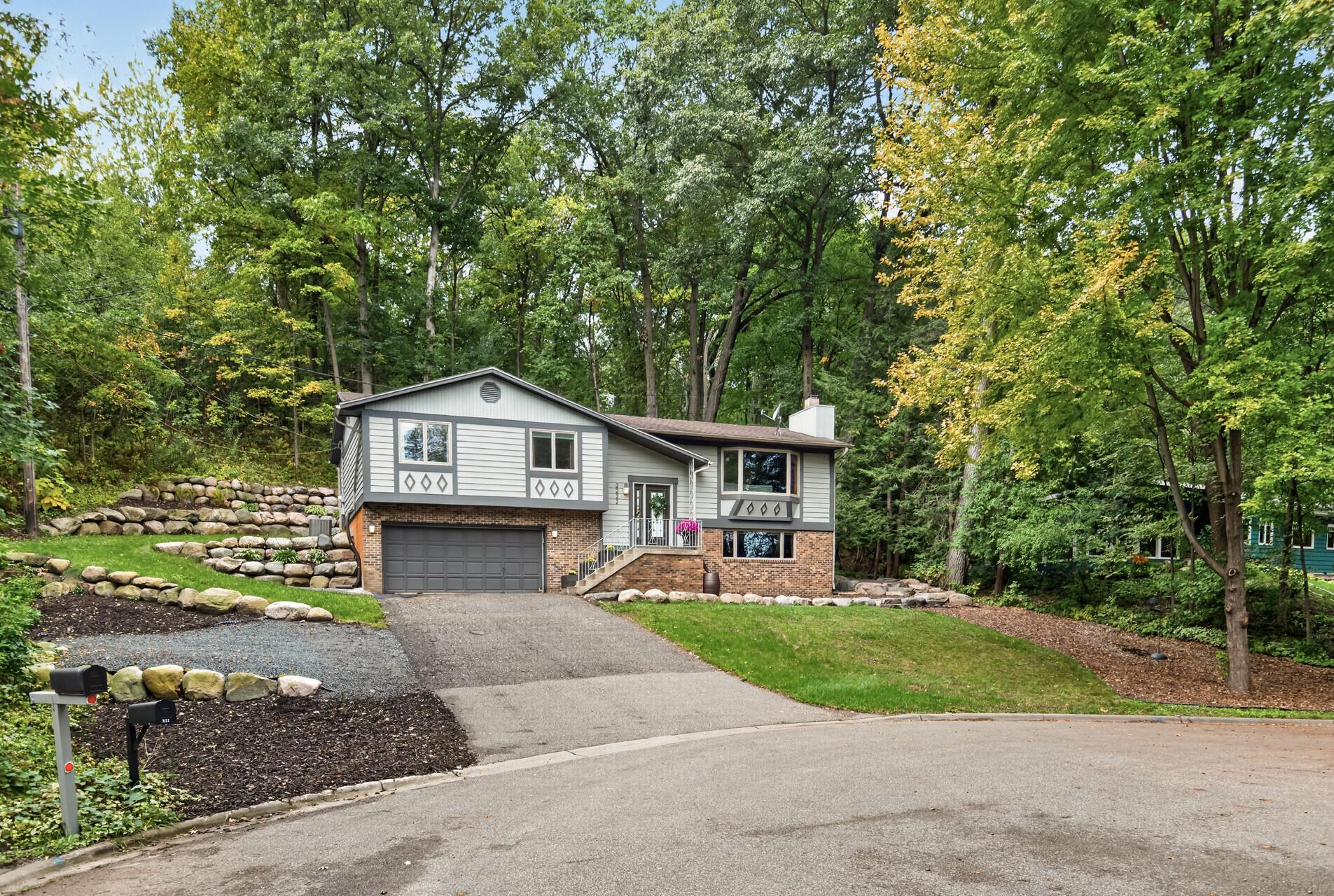 View of Residential at 2222 Black Oak Drive, Minnetonka MN 55305, Minnetonka (51 of 53) - Mike Wilen | Minnesota Team Real Estate