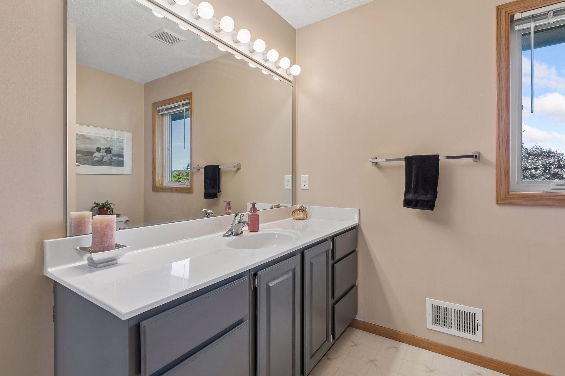 View of Residential at 16738 Ides Circle, Lakeville MN 55044, Lakeville (32 of 41) - Mike Wilen | Minnesota Team Real Estate