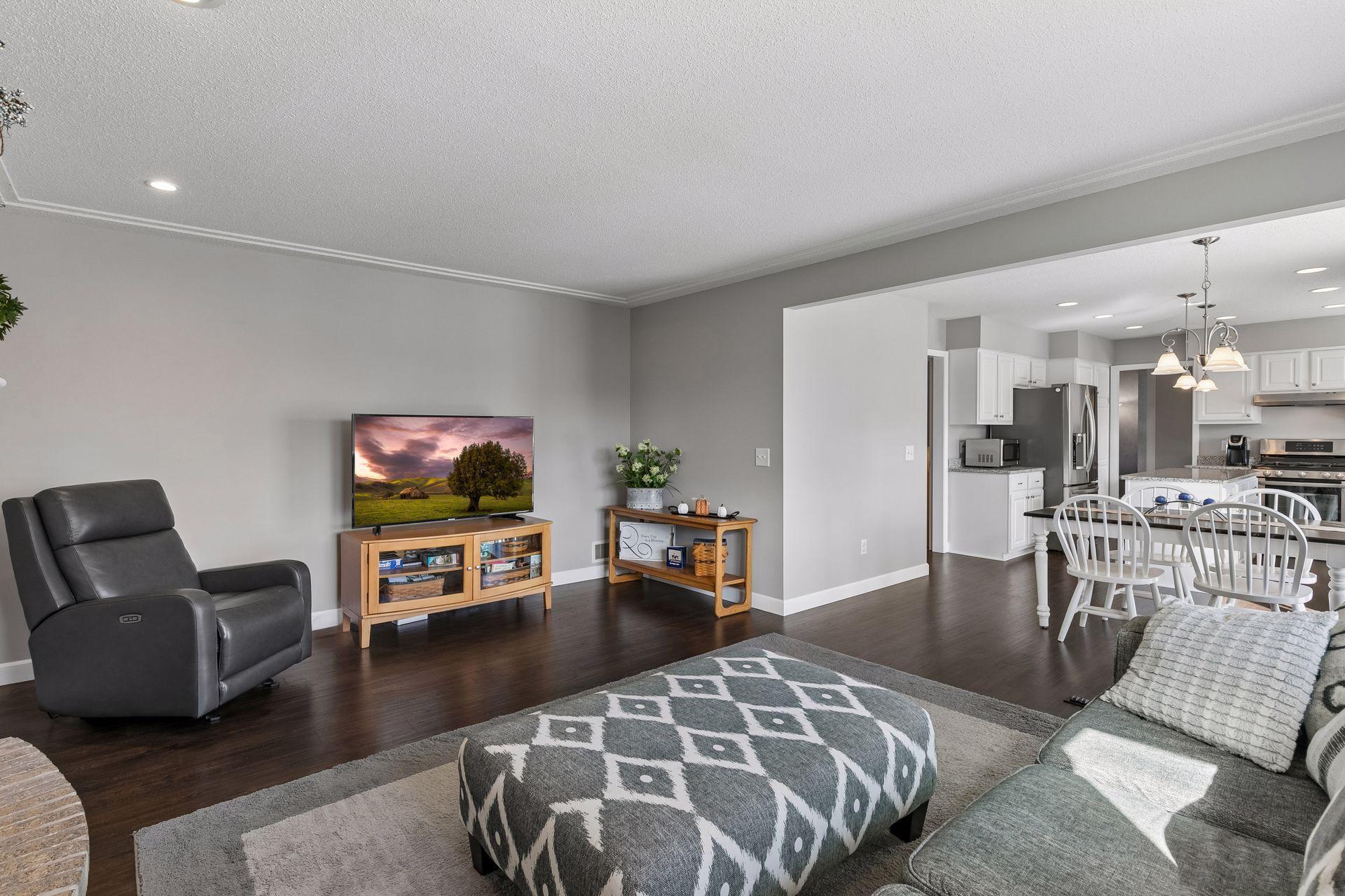 View of Residential at 16738 Ides Circle, Lakeville MN 55044, Lakeville (21 of 41) - Mike Wilen | Minnesota Team Real Estate