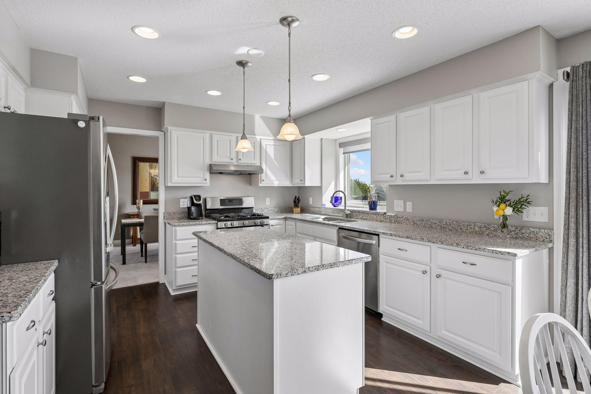 View of Residential at 16738 Ides Circle, Lakeville MN 55044, Lakeville (13 of 41) - Mike Wilen | Minnesota Team Real Estate