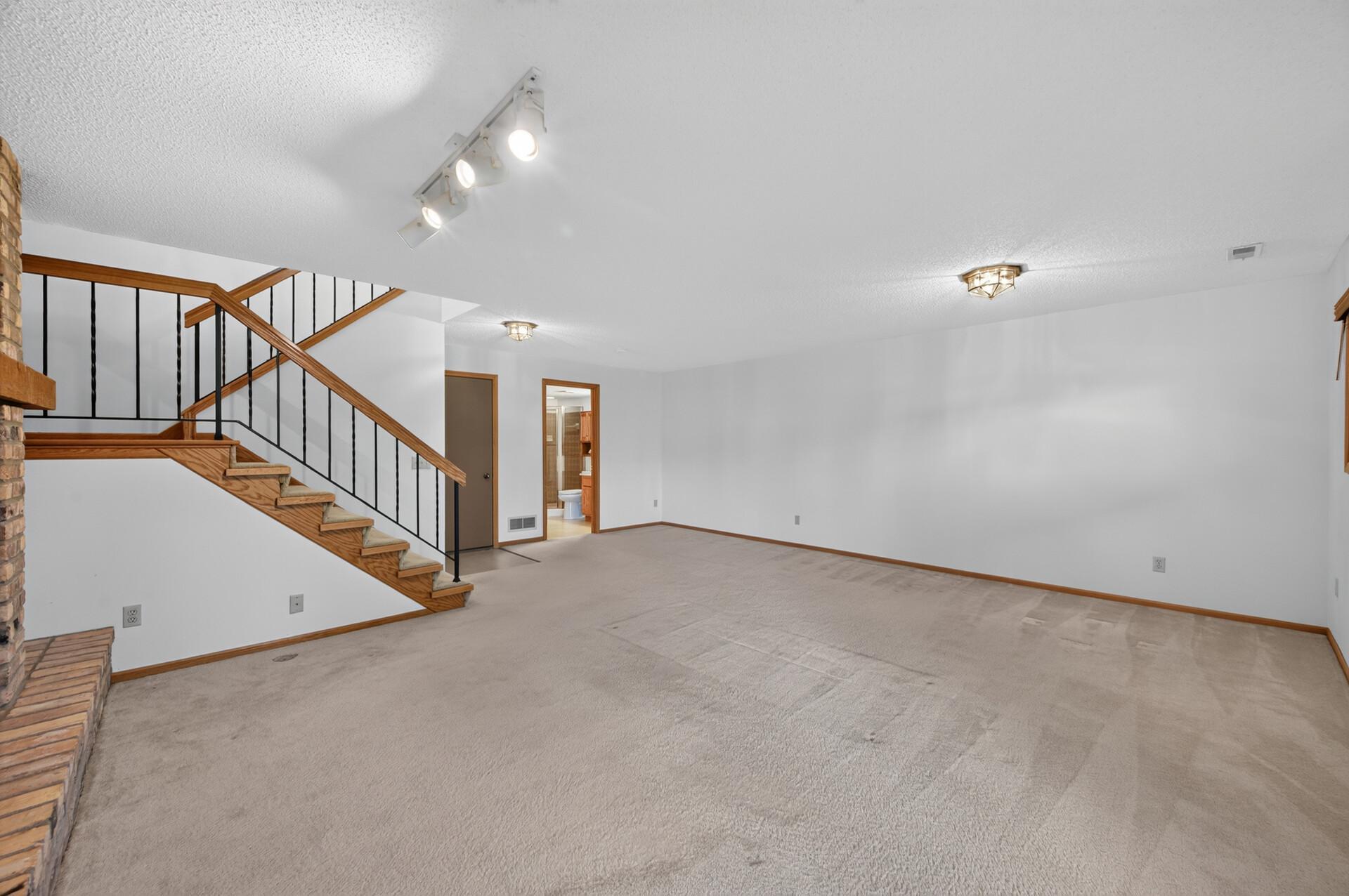 View of Residential at 12924 82nd Avenue, Maple Grove MN 55369, Maple Grove (40 of 57) - Mike Wilen | Minnesota Team Real Estate