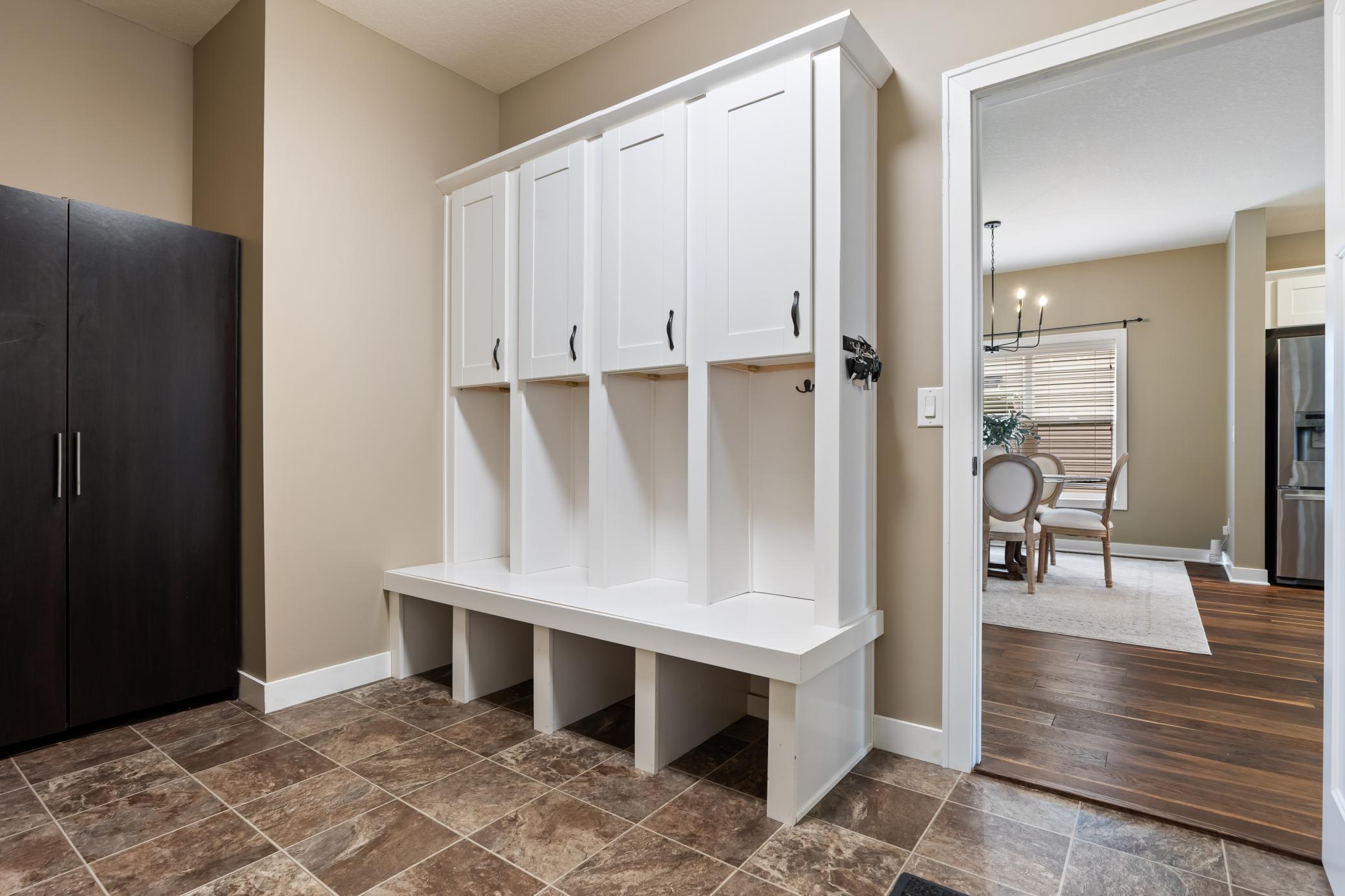 View of Residential at 9060 Degler Circle, Chanhassen MN 55317, Chanhassen (13 of 38) - Mike Wilen | Minnesota Team Real Estate