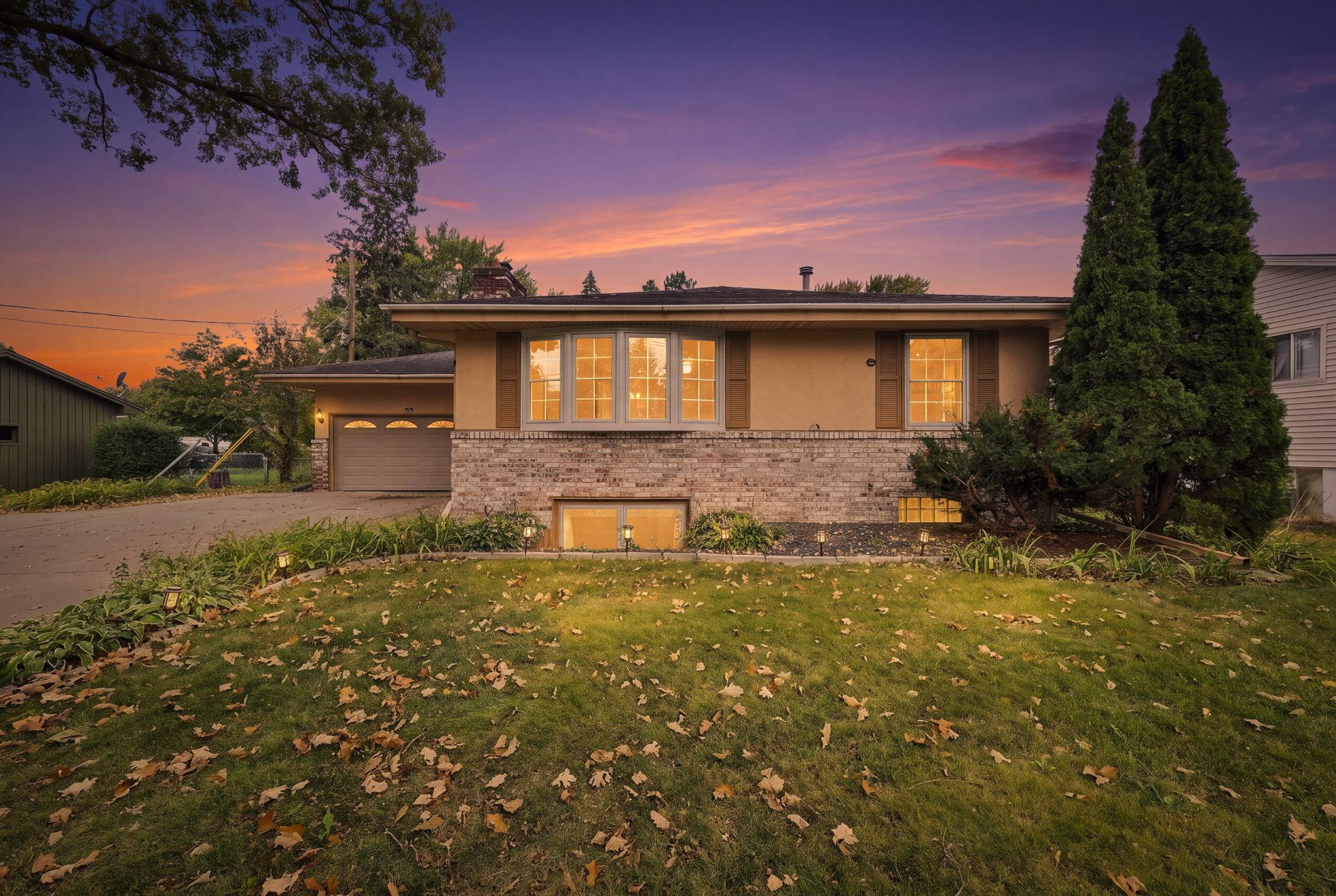 View of Residential at 1436 Old Shakopee Road, Bloomington MN 55425, Bloomington (14 of 20) - Mike Wilen | Minnesota Team Real Estate