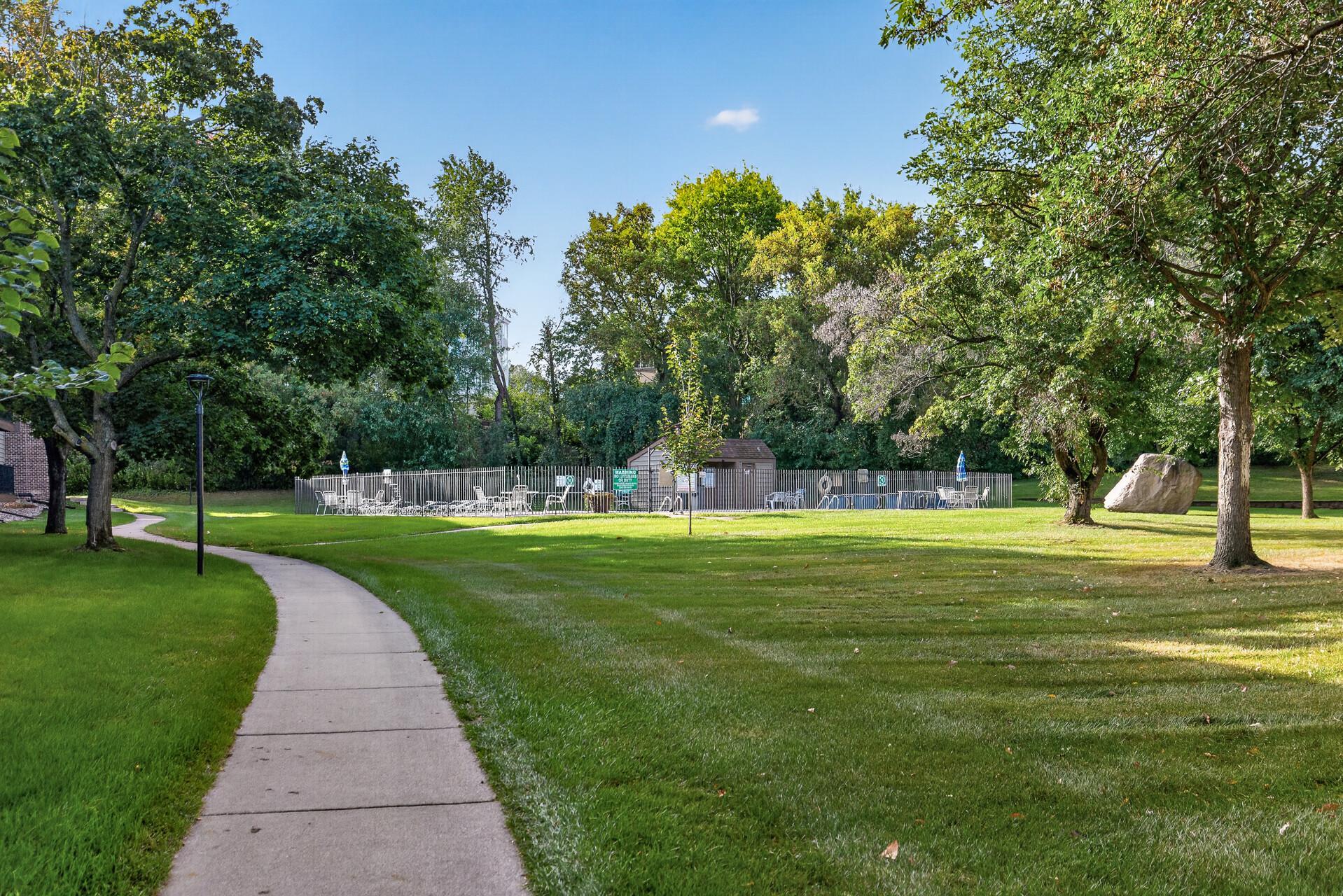 View of Residential at 7301 101st Street #309, Bloomington MN 55438, Bloomington (26 of 30) - Mike Wilen | Minnesota Team Real Estate