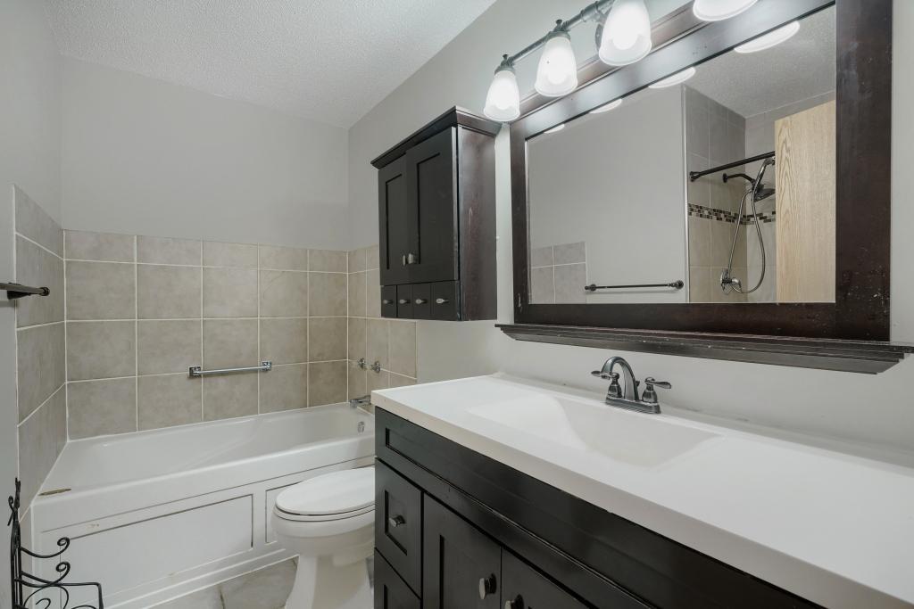 View of Residential at 402 Lady Slipper Avenue, New Prague MN 56071, New Prague (5 of 13) - Mike Wilen | Minnesota Team Real Estate