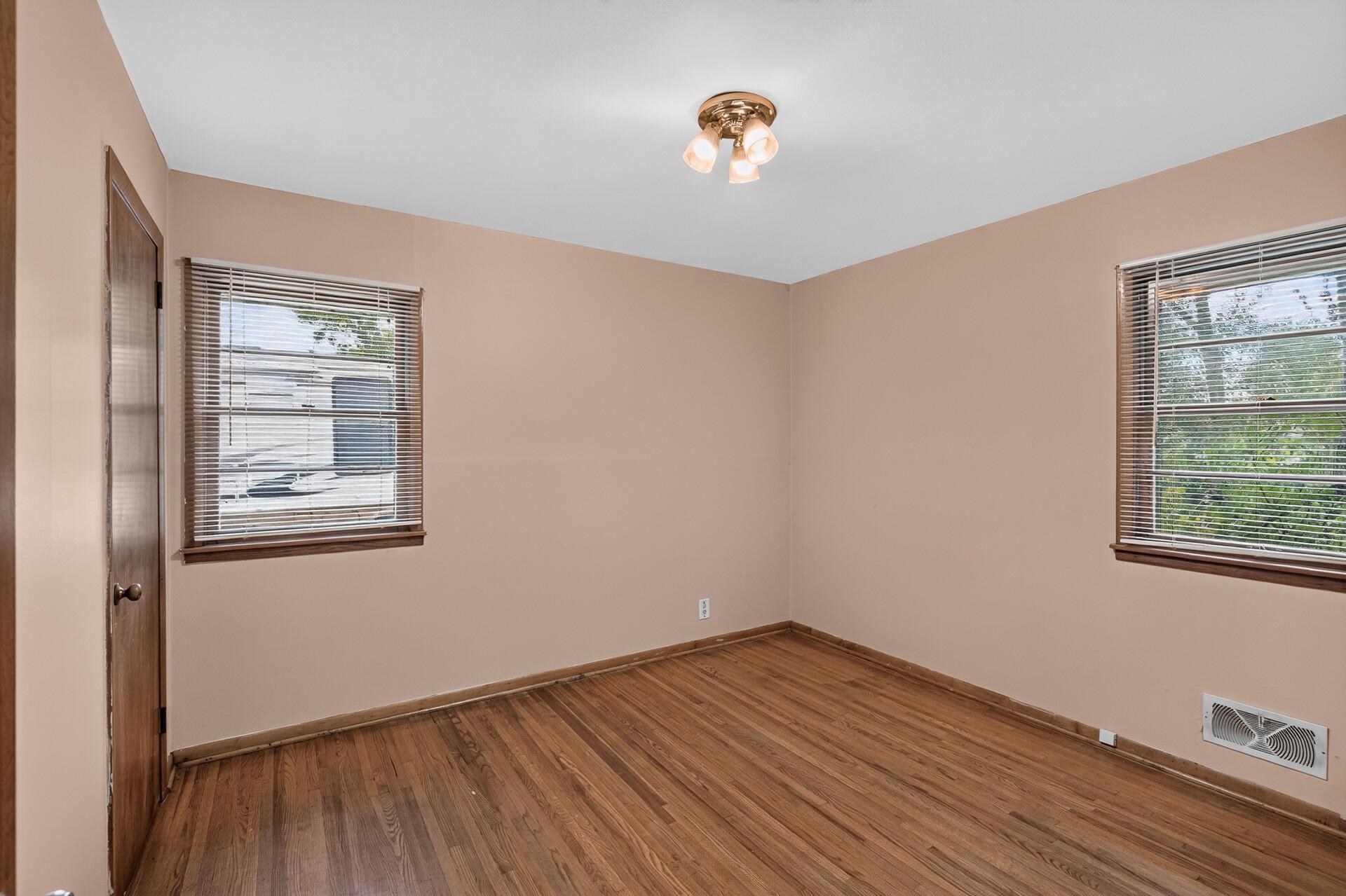 View of Residential at 9107 14th Avenue, Bloomington MN 55425, Bloomington (12 of 29) - Mike Wilen | Minnesota Team Real Estate