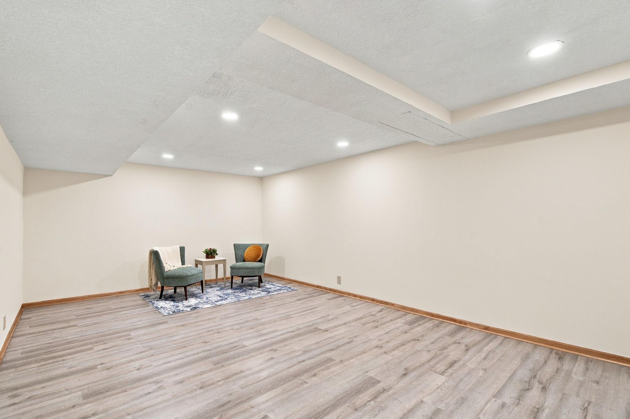 View of Residential at 6006 Washburn Avenue, Brooklyn Center MN 55430, Brooklyn Center (16 of 29) - Mike Wilen | Minnesota Team Real Estate