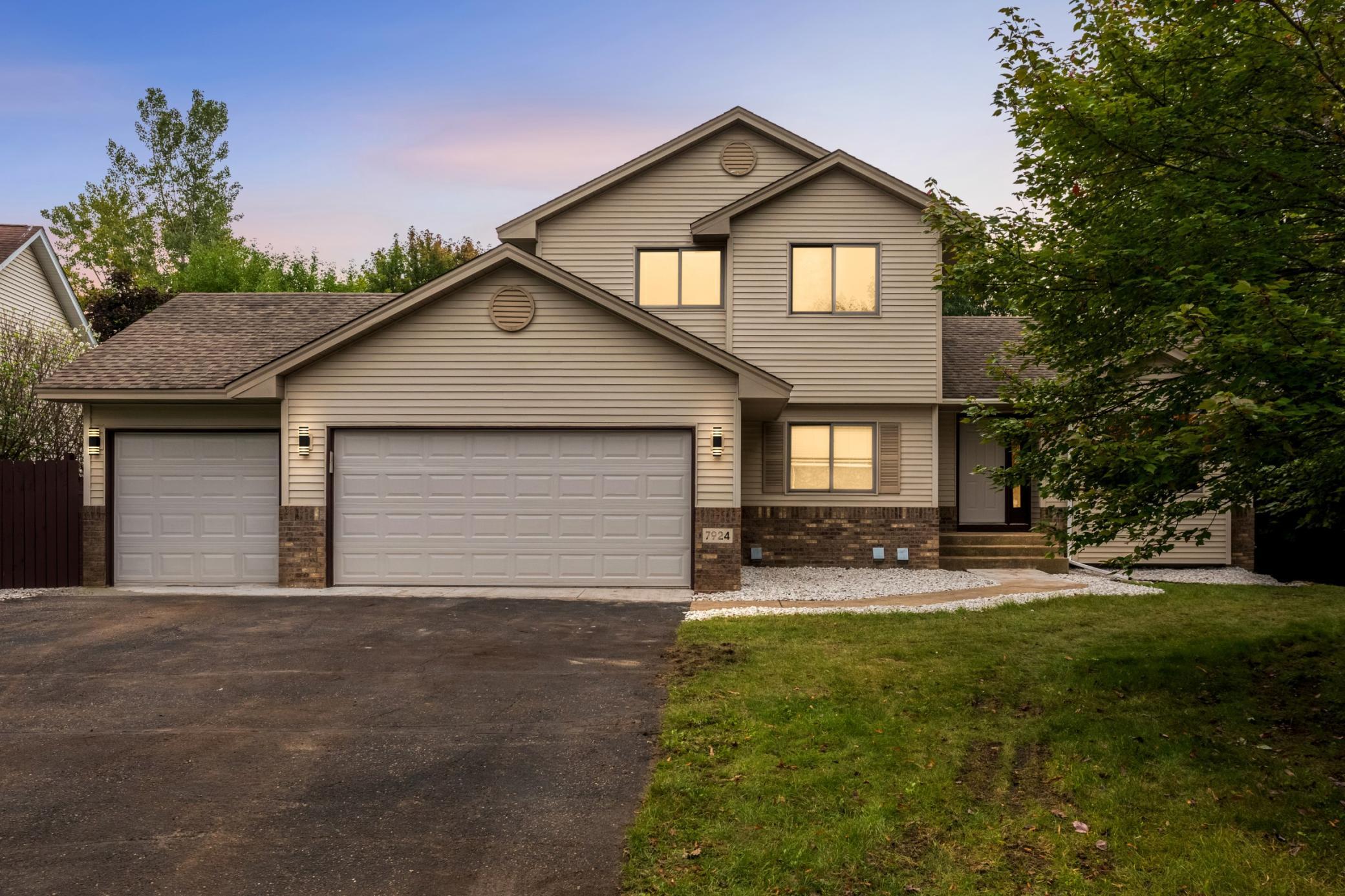 View of Single Family at 7924 Palmgren Avenue, Otsego - Mike Wilen | Minnesota Team Real Estate