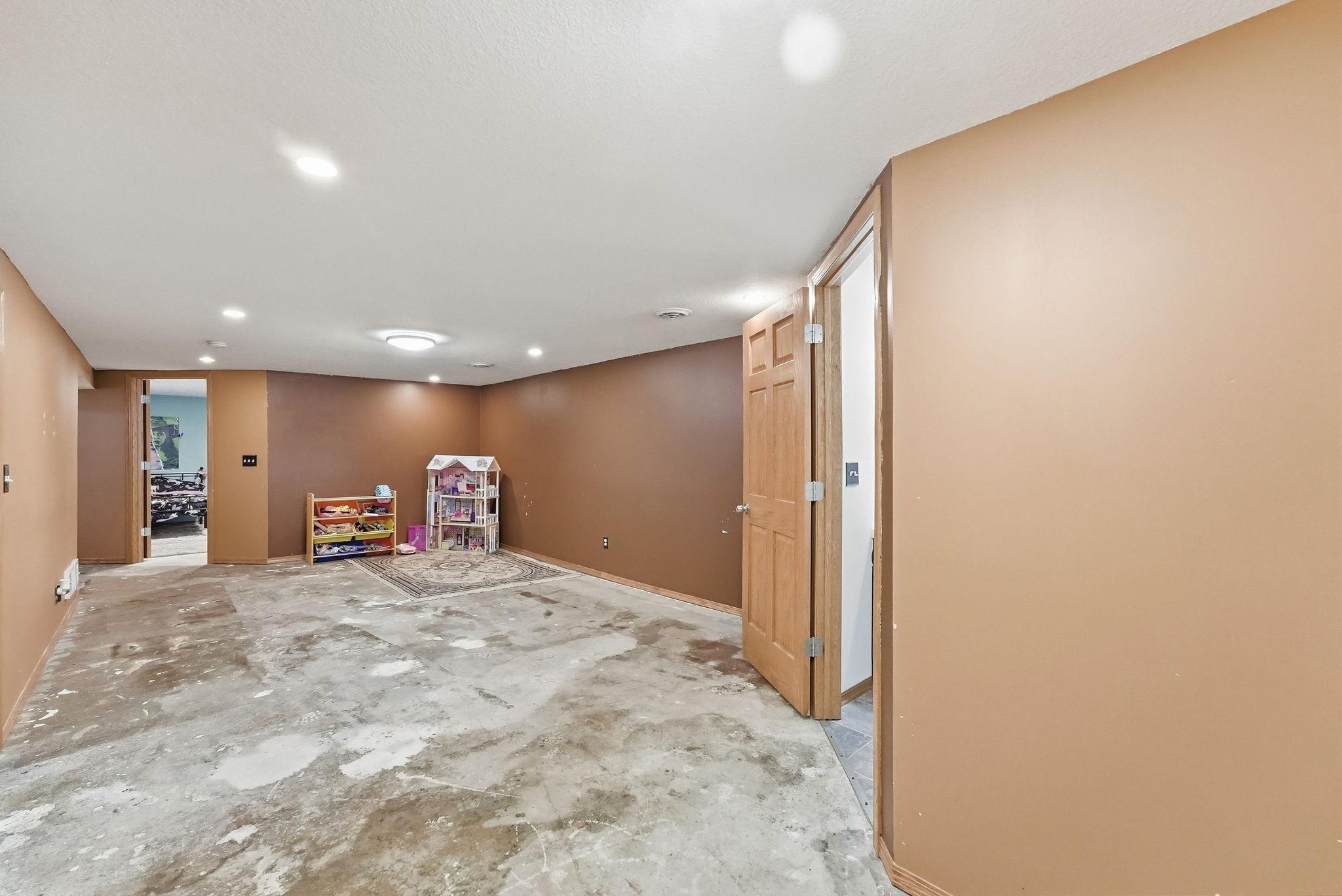 View of Residential at 850 Alger Avenue, Rush City MN 55069, Rush City (33 of 39) - Mike Wilen | Minnesota Team Real Estate