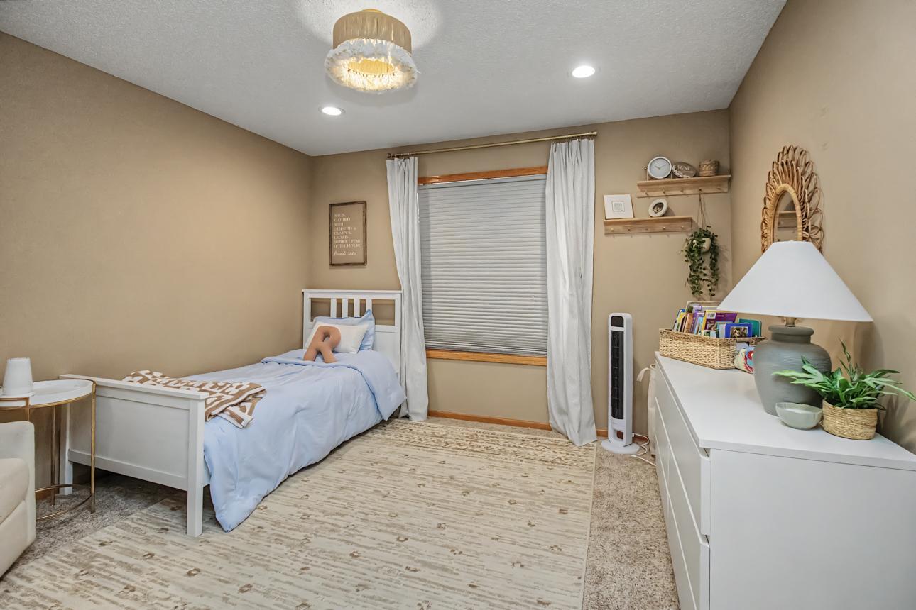 View of Residential at 16808 Interlachen Boulevard, Lakeville MN 55044, Lakeville (28 of 47) - Mike Wilen | Minnesota Team Real Estate