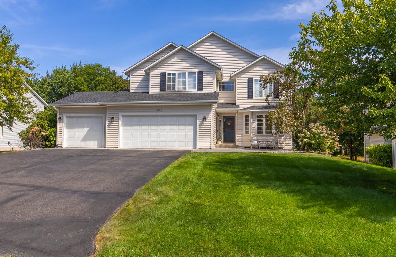 View of Residential at 16808 Interlachen Boulevard, Lakeville MN 55044, Lakeville (2 of 47) - Mike Wilen | Minnesota Team Real Estate