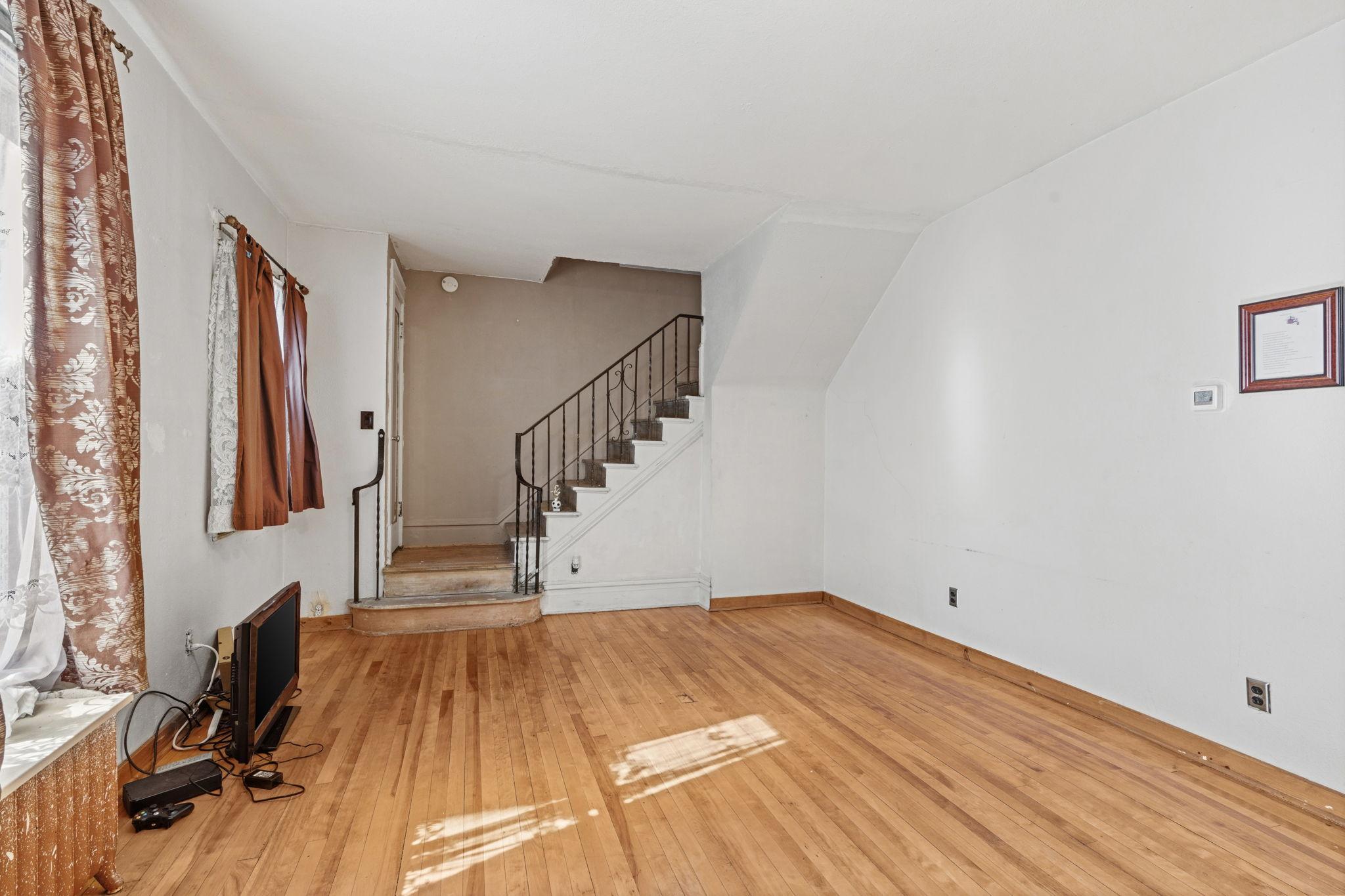 View of Residential at 3616 Pillsbury Avenue, Minneapolis MN 55409, Minneapolis (12 of 29) - Mike Wilen | Minnesota Team Real Estate